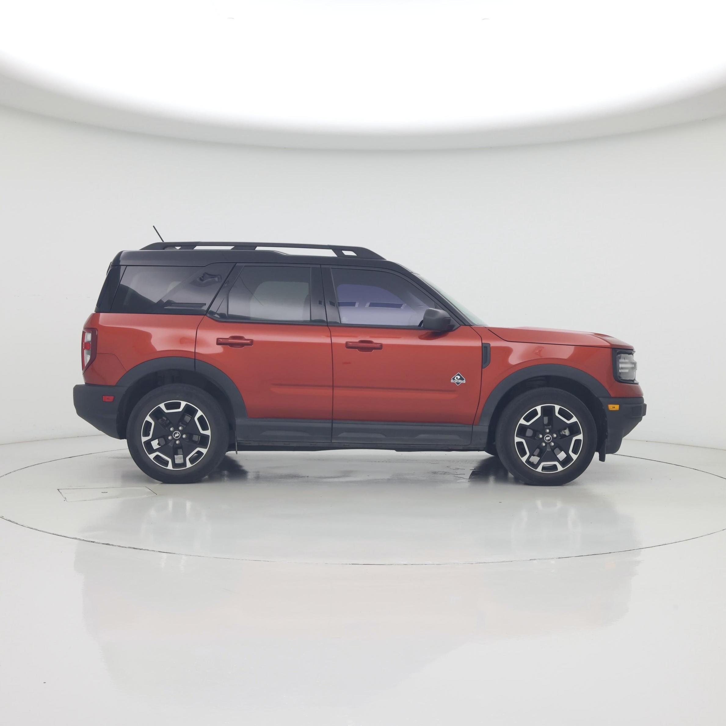 Thumbnail: 2023 Ford Bronco Sport - 7
