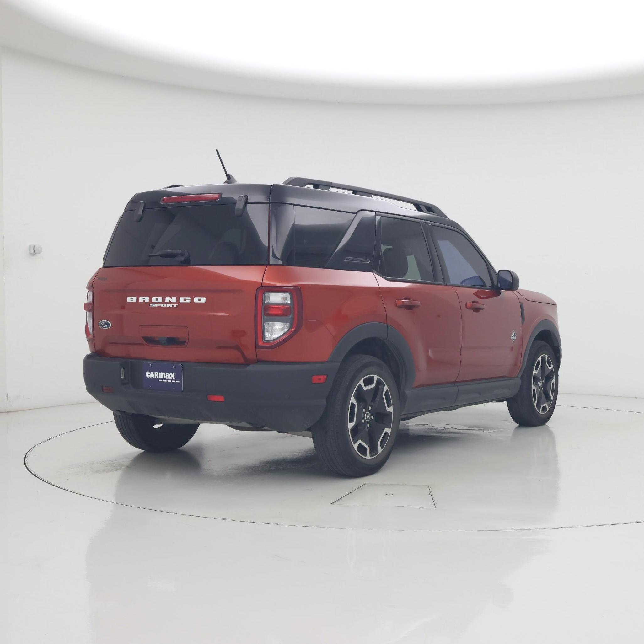 Thumbnail: 2023 Ford Bronco Sport - 8