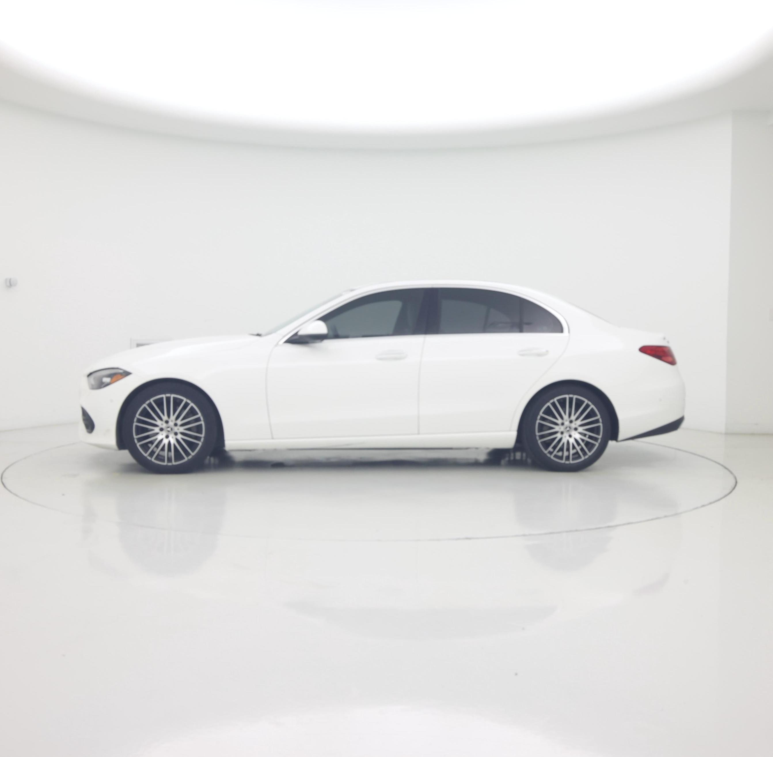 Thumbnail: 2024 Mercedes-Benz C-Class - 3
