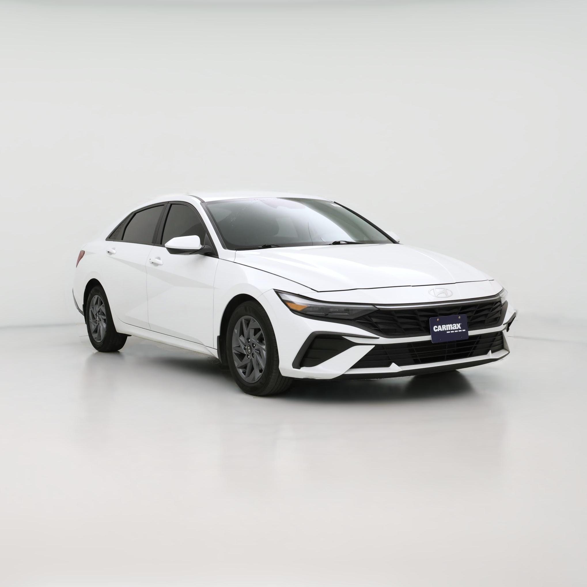 Thumbnail: 2024 Hyundai Elantra - 1