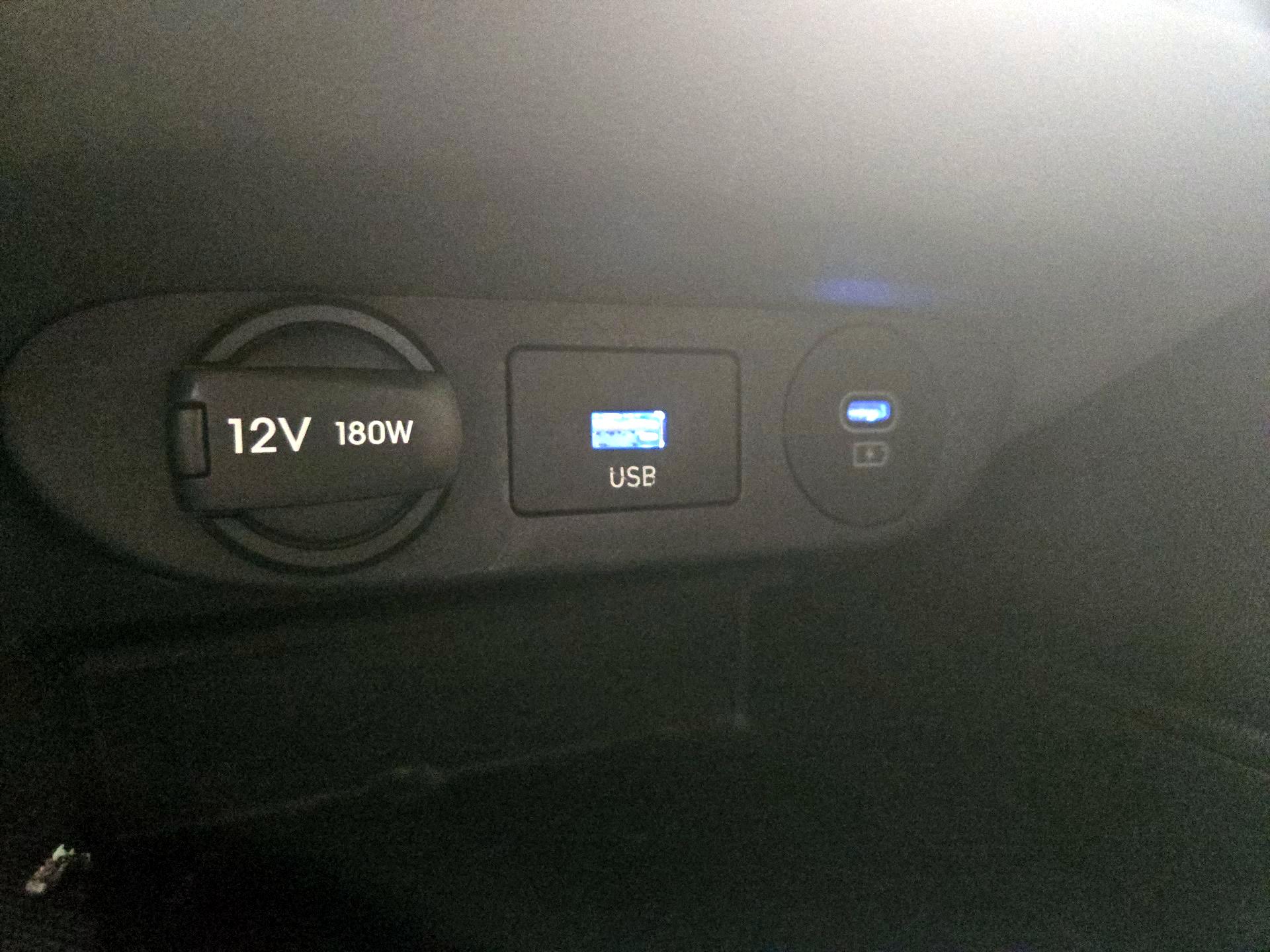 Thumbnail: 2024 Hyundai Elantra - 19