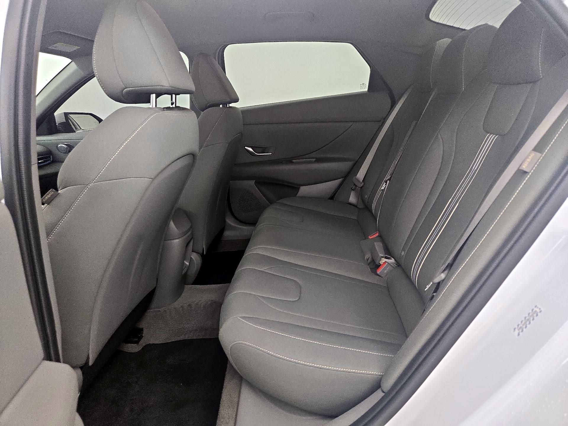 Thumbnail: 2024 Hyundai Elantra - 20