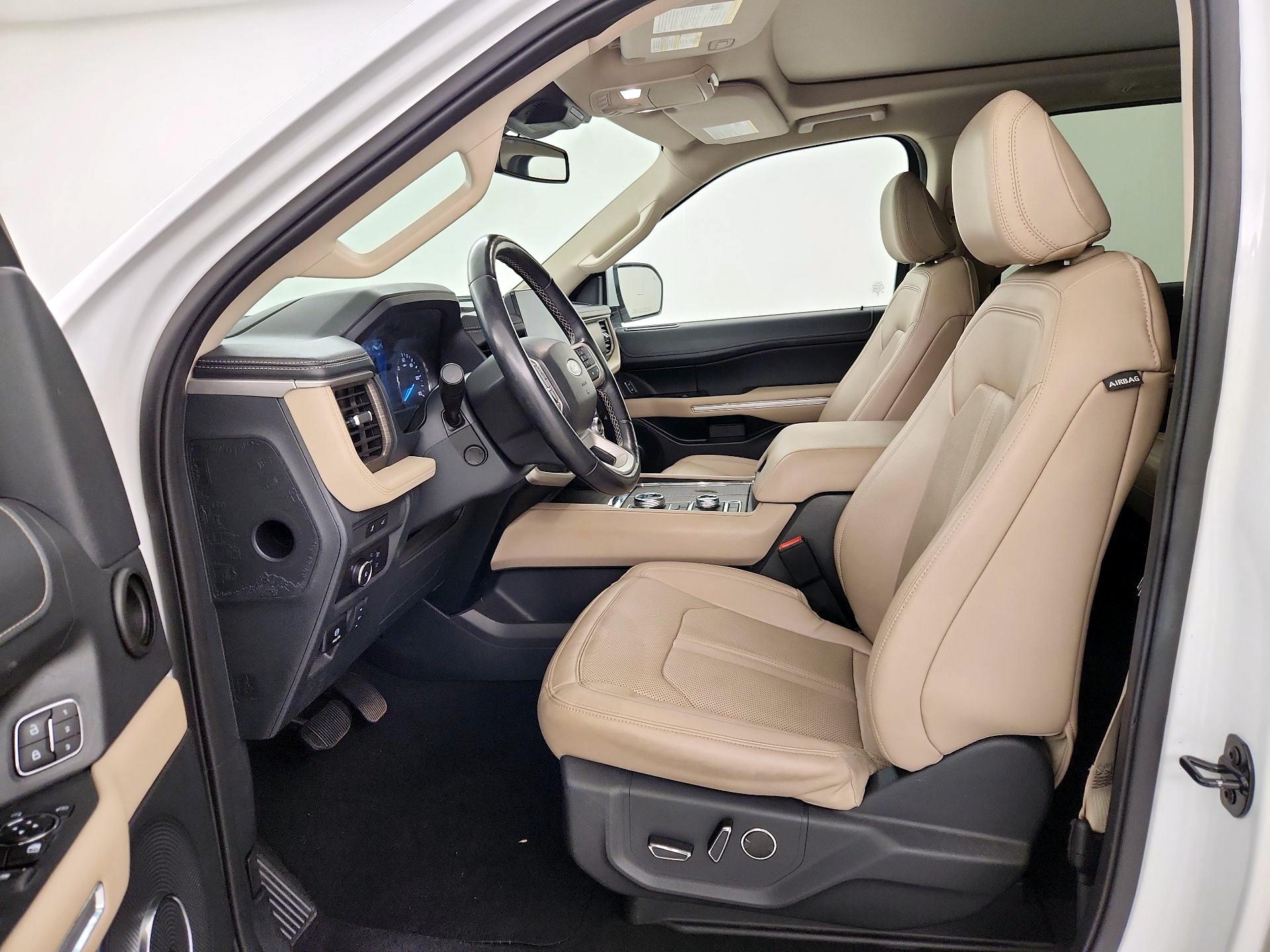 Thumbnail: 2023 Ford Expedition - 11