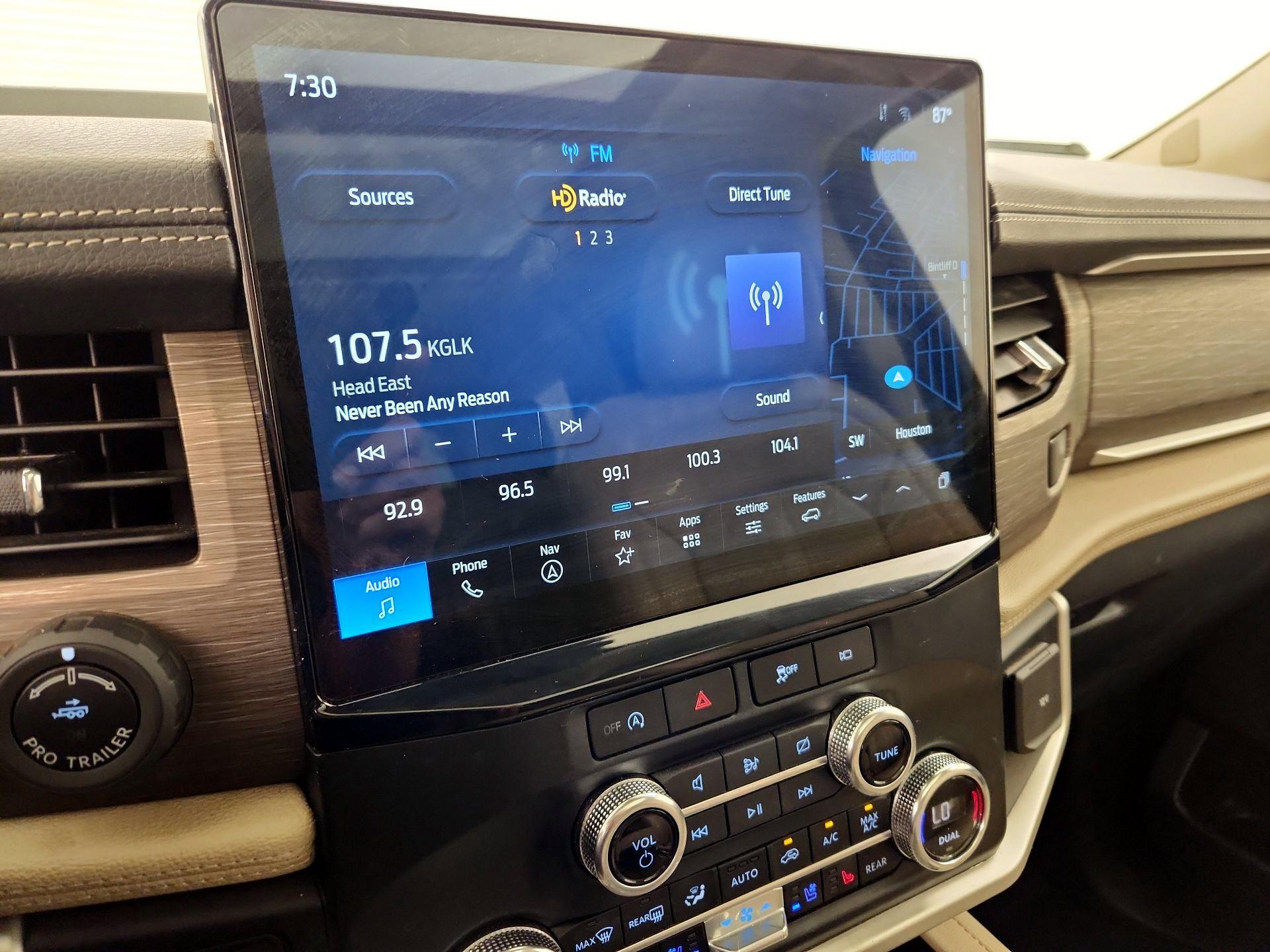 Thumbnail: 2023 Ford Expedition - 16