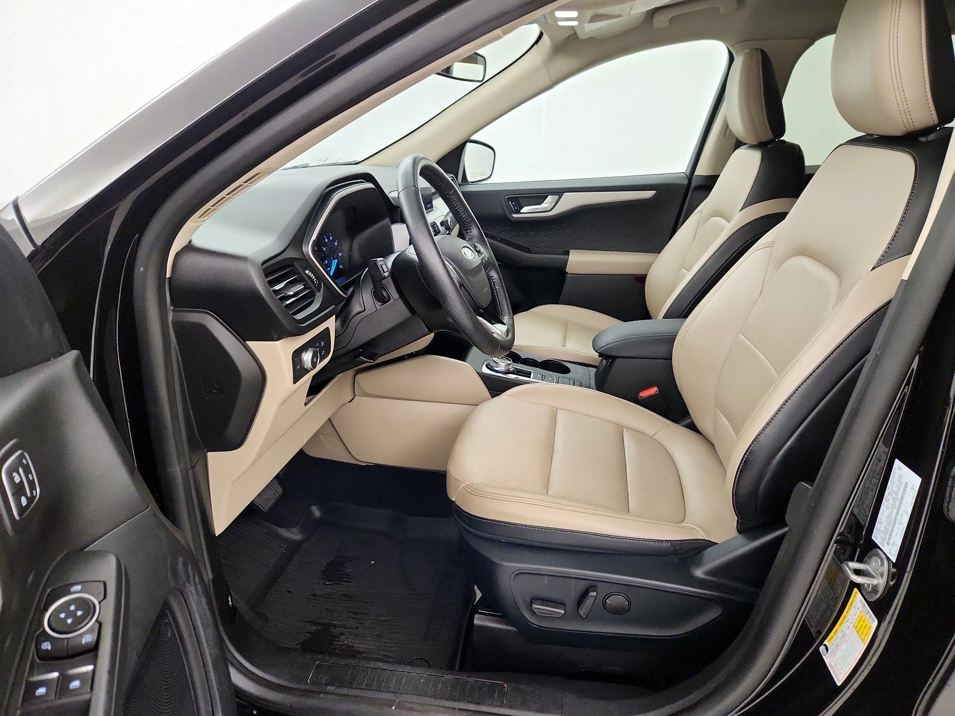 Thumbnail: 2020 Ford Escape - 11