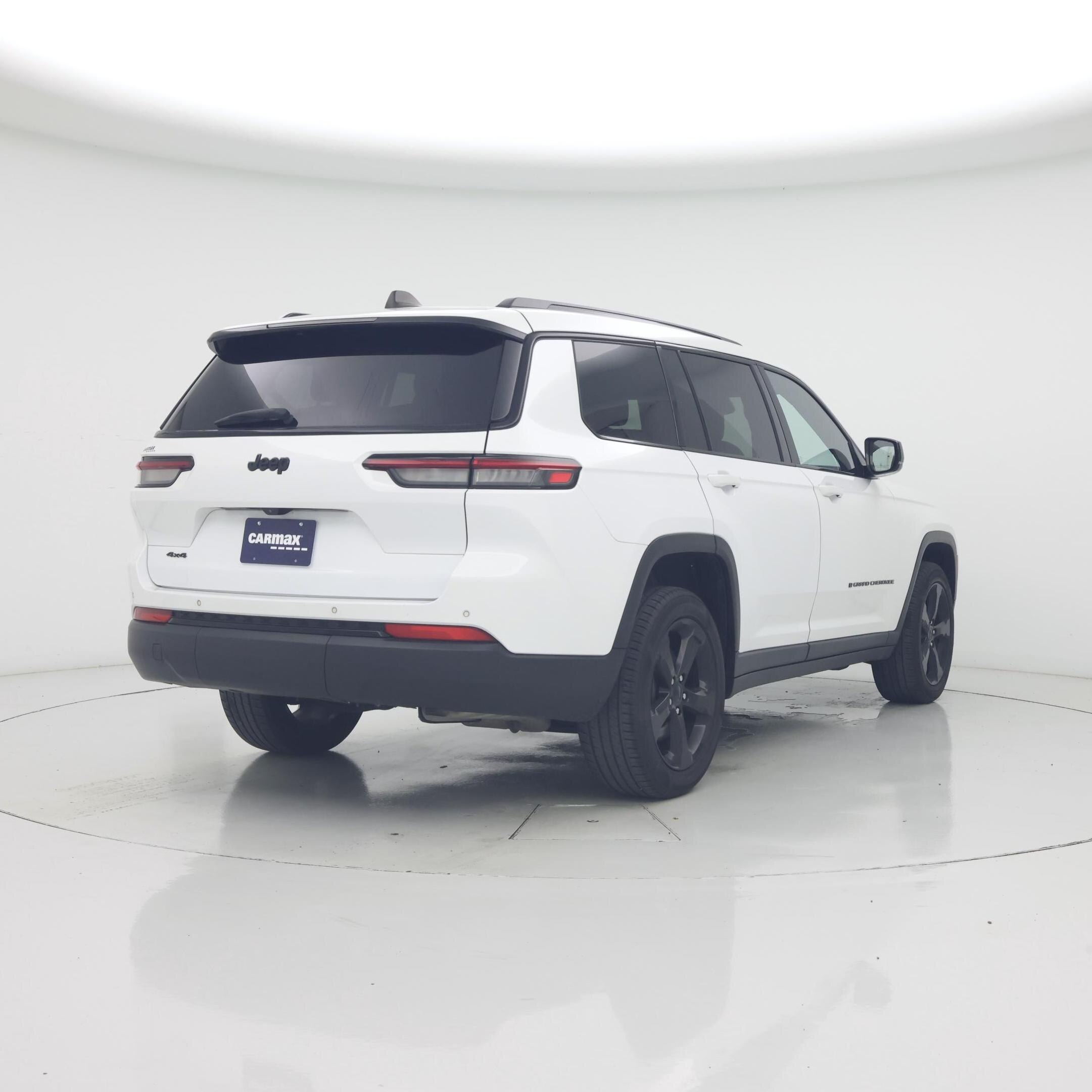 Thumbnail: 2023 Jeep Grand Cherokee - 8