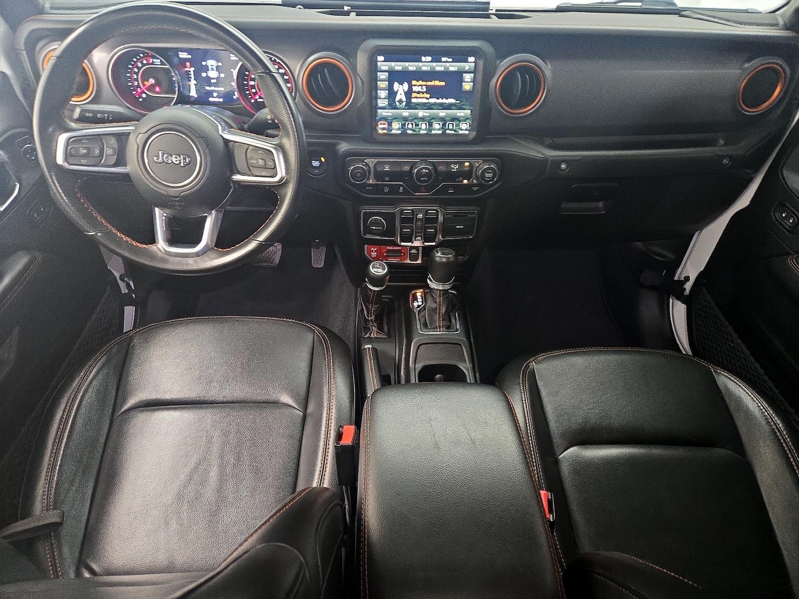 2022 Jeep Gladiator Mojave - Photo 10