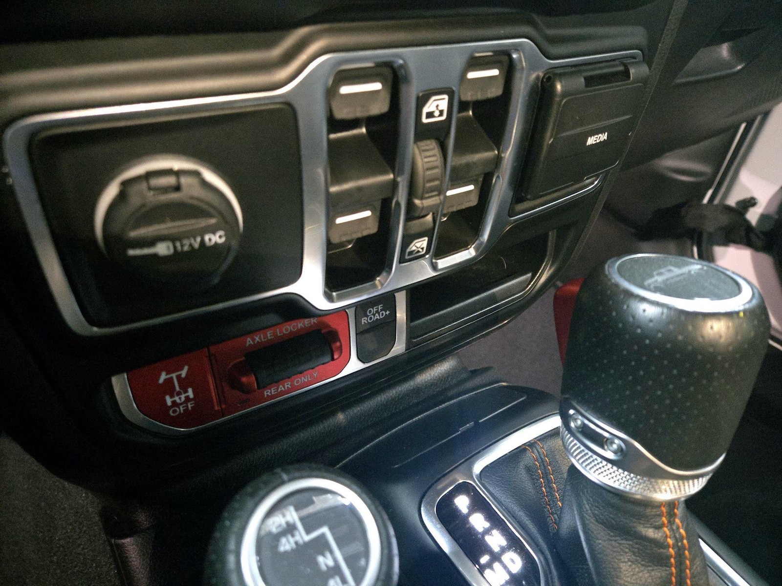 2022 Jeep Gladiator Mojave - Photo 19