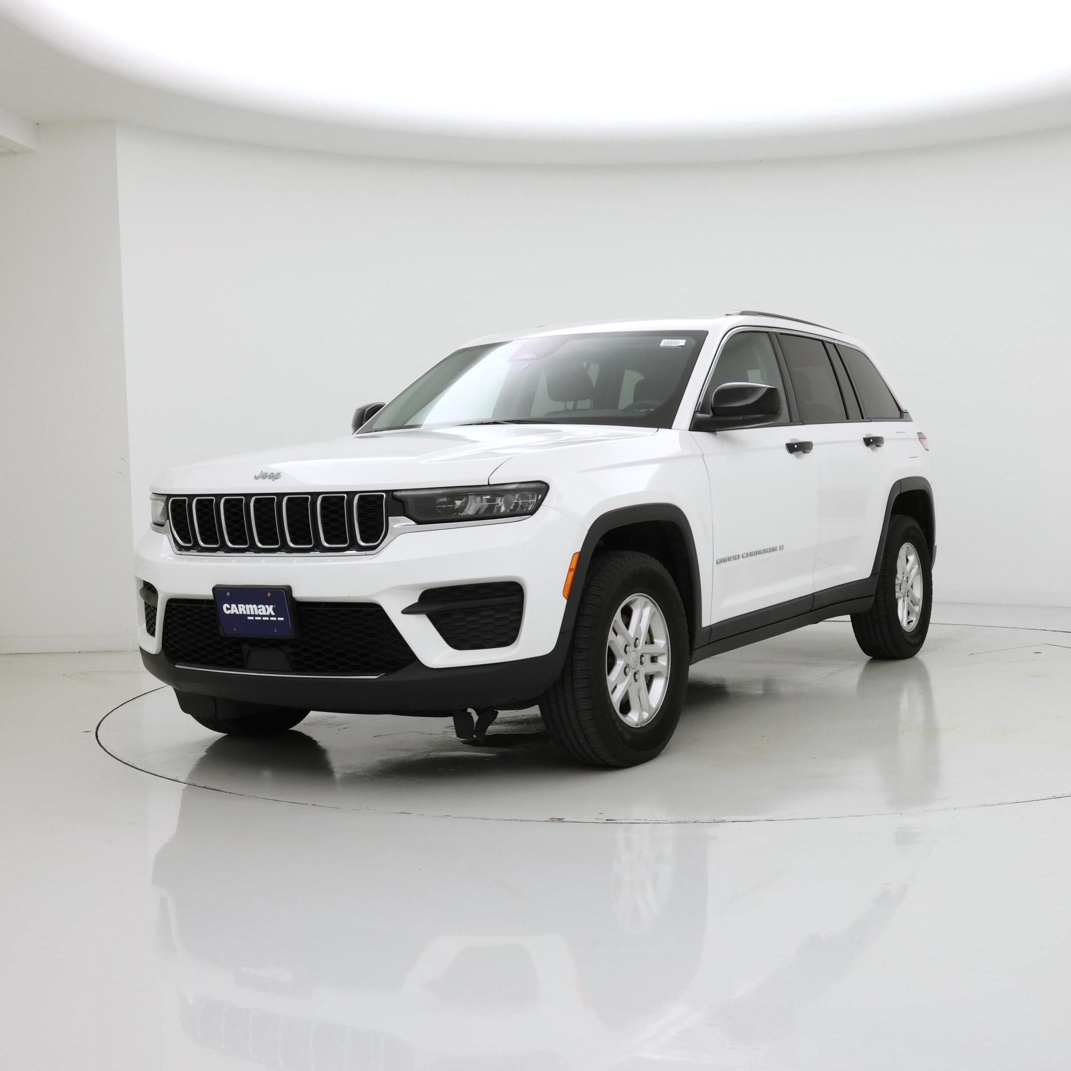 Thumbnail: 2023 Jeep Grand Cherokee - 4