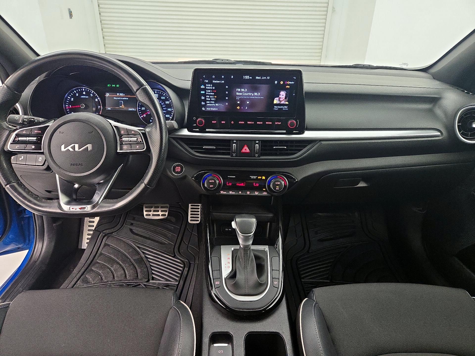 Thumbnail: 2024 Kia Forte - 9