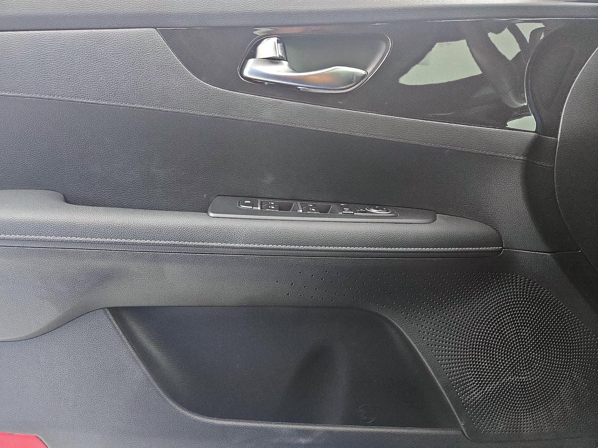 Thumbnail: 2024 Kia Forte - 12