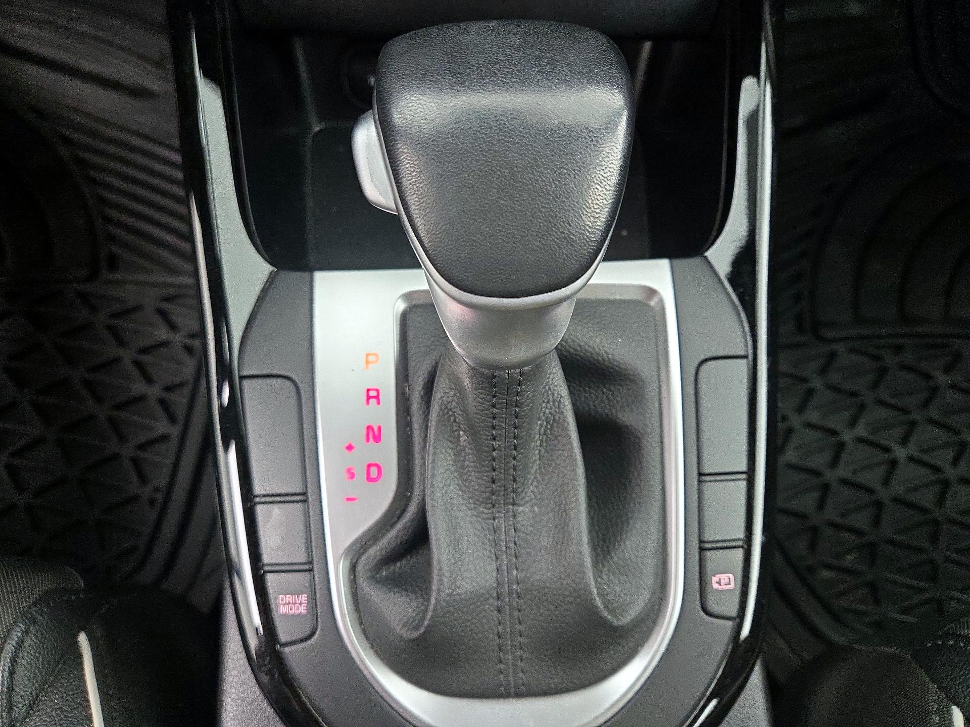 Thumbnail: 2024 Kia Forte - 18