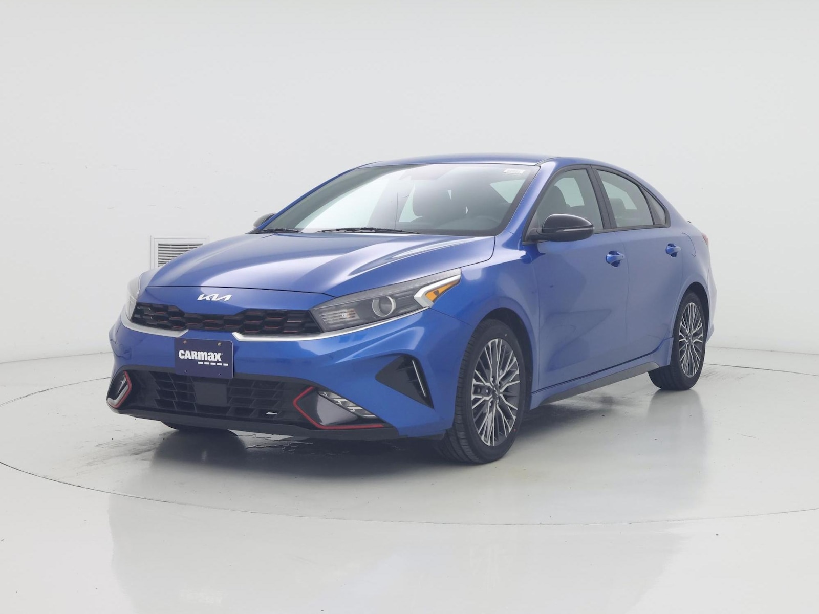 2024 Kia Forte GT-Line - Photo 5