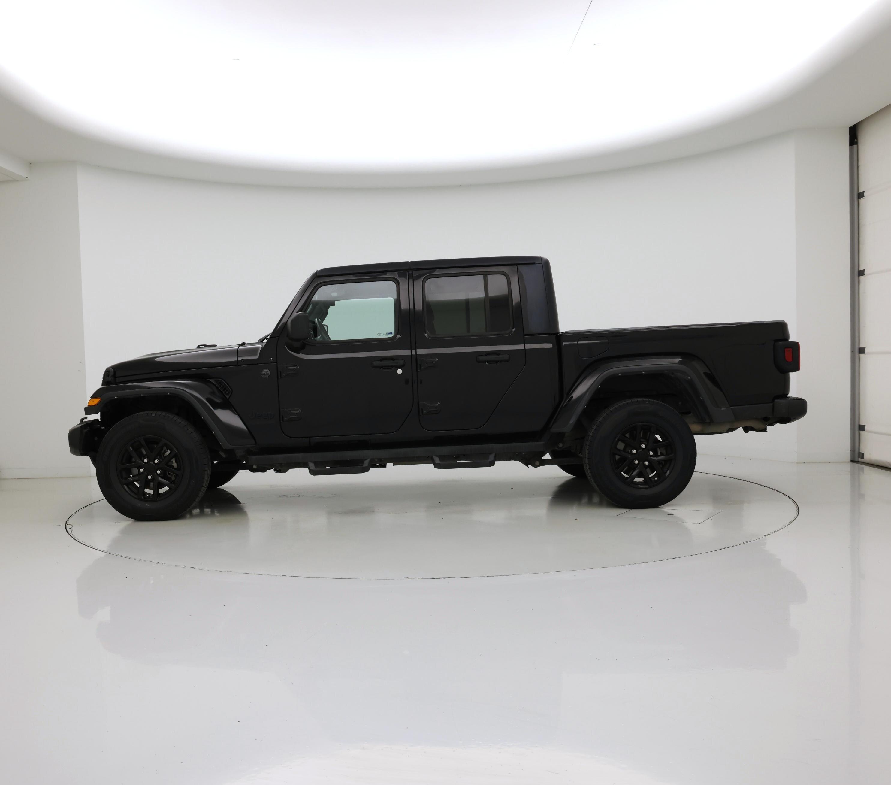 Thumbnail: 2022 Jeep Gladiator - 3