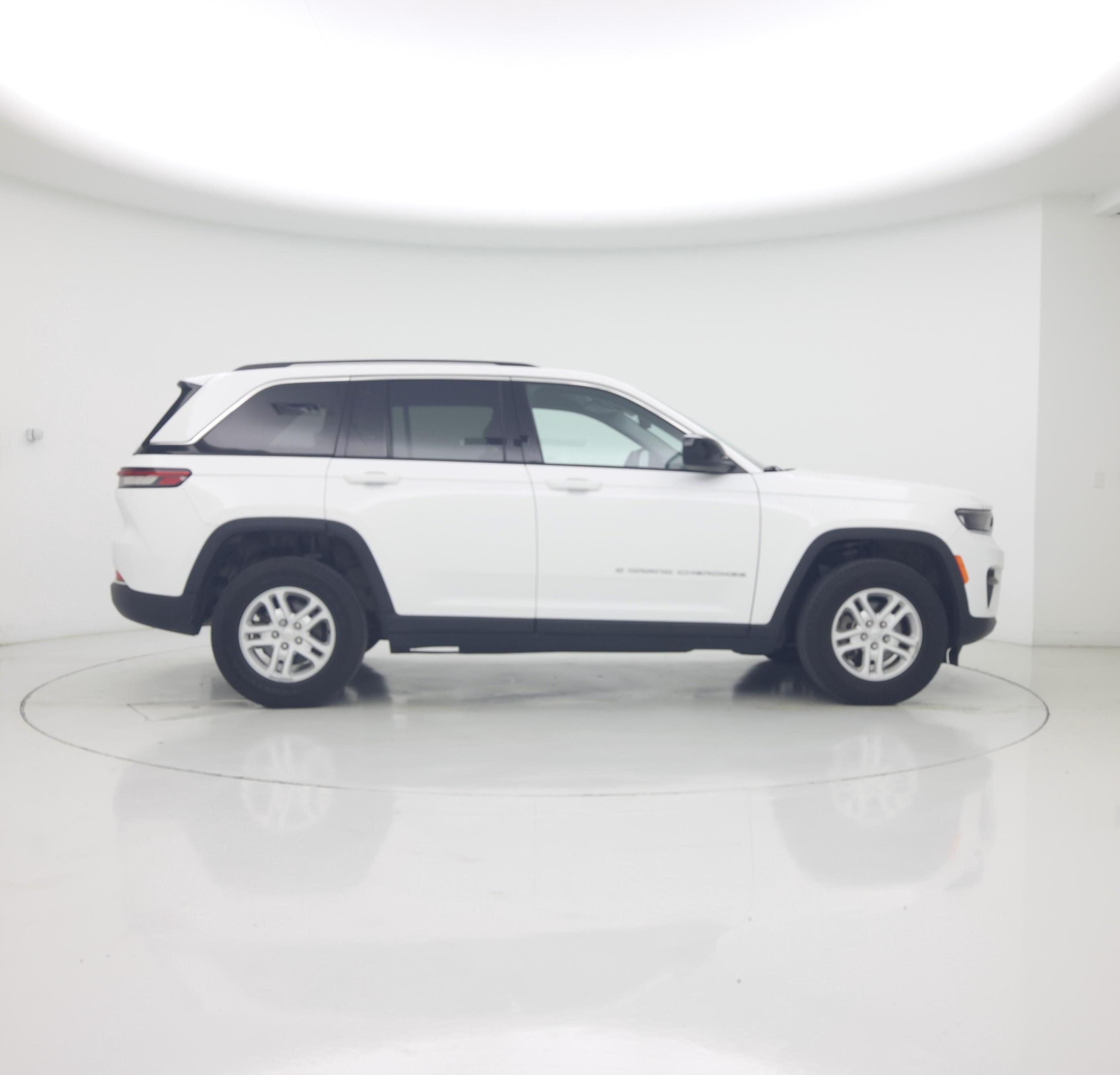 Thumbnail: 2023 Jeep Grand Cherokee - 7