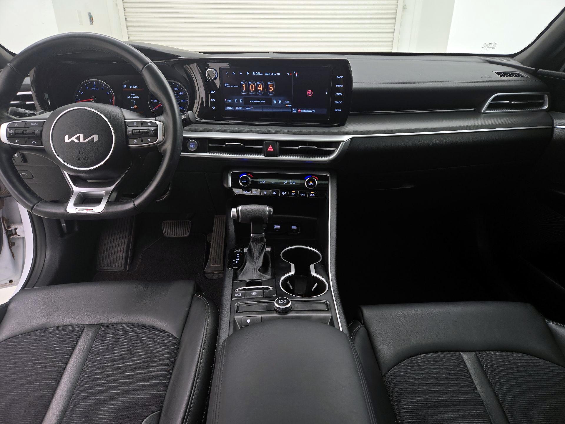 Thumbnail: 2022 Kia K5 - 9