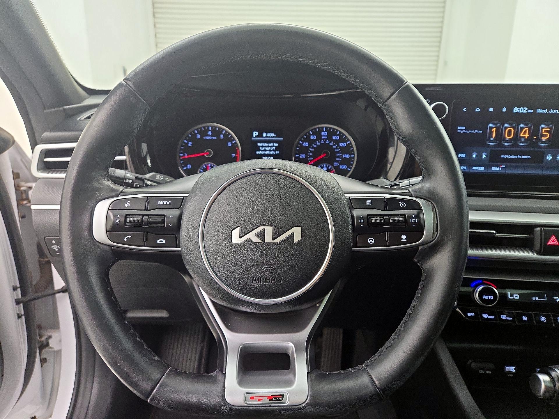 Thumbnail: 2022 Kia K5 - 10