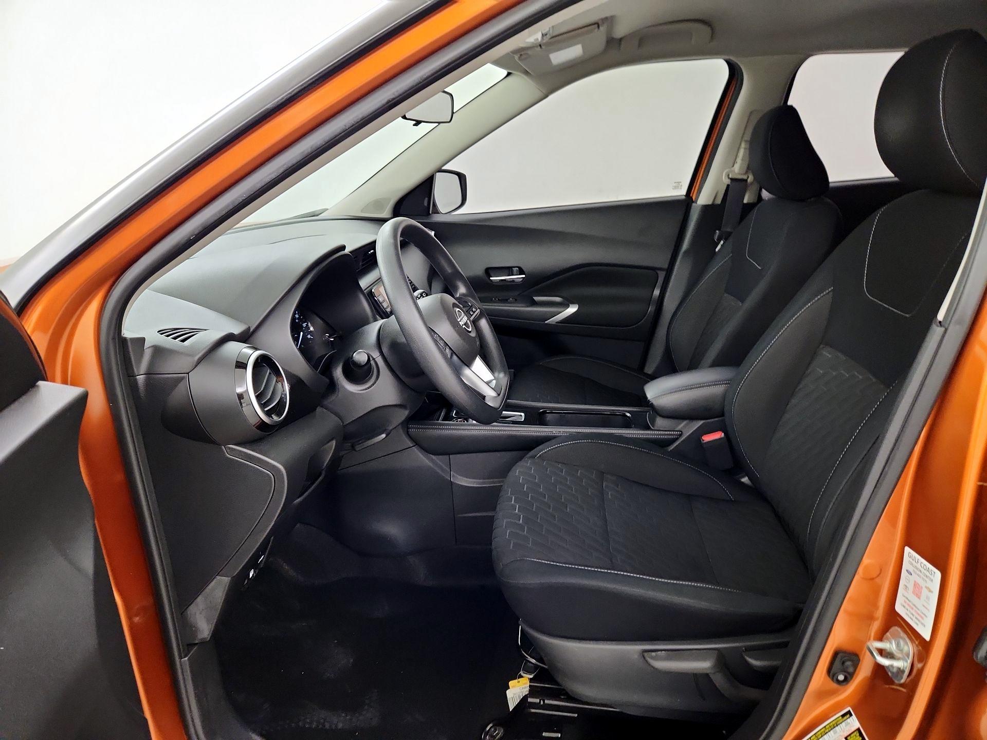 Thumbnail: 2023 Nissan Kicks - 11
