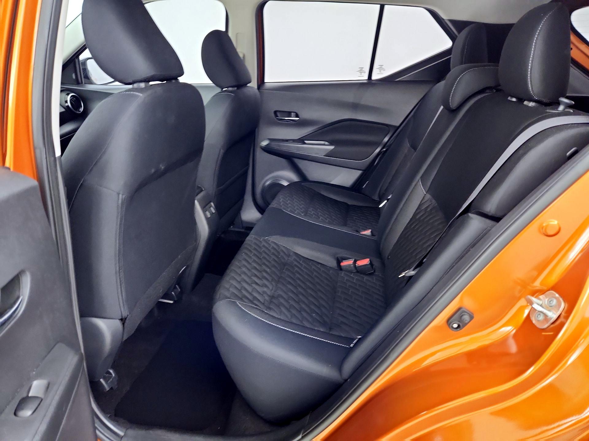 Thumbnail: 2023 Nissan Kicks - 18