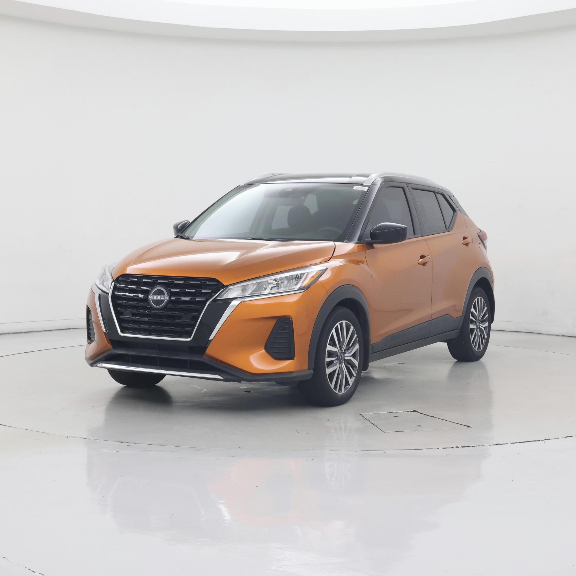 Thumbnail: 2023 Nissan Kicks - 4
