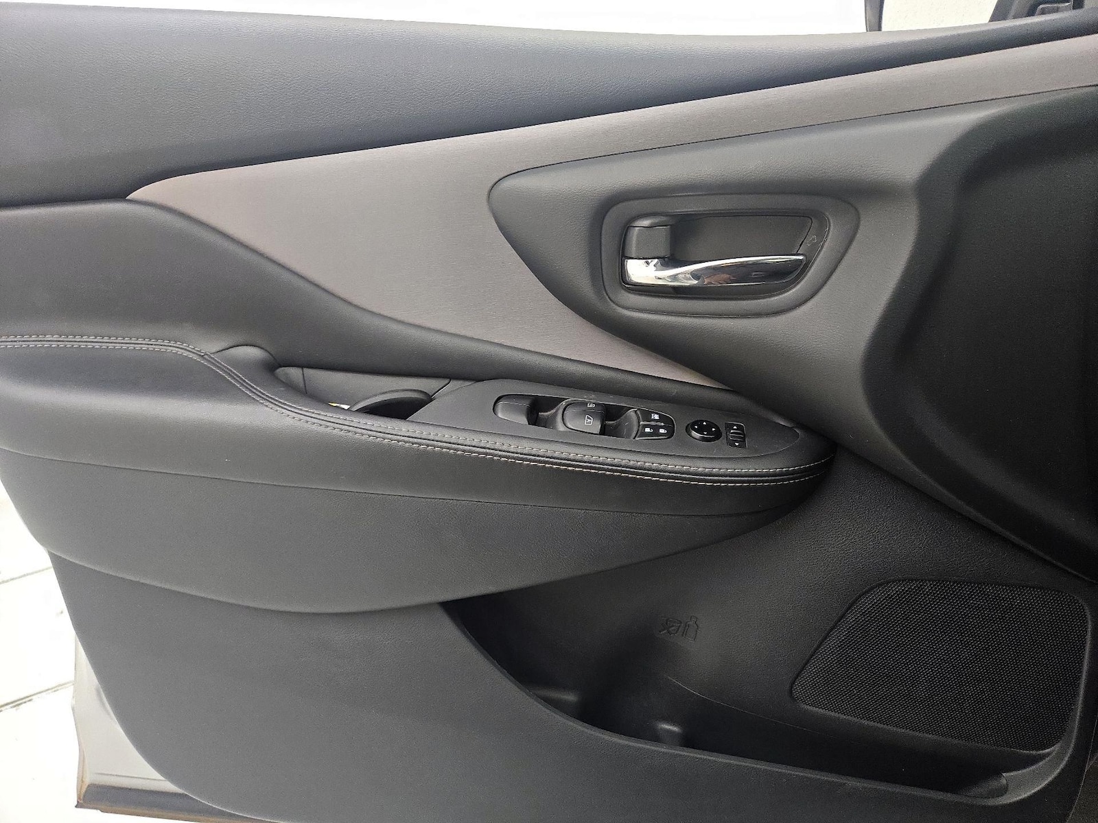 2023 Nissan Murano SV - Photo 13