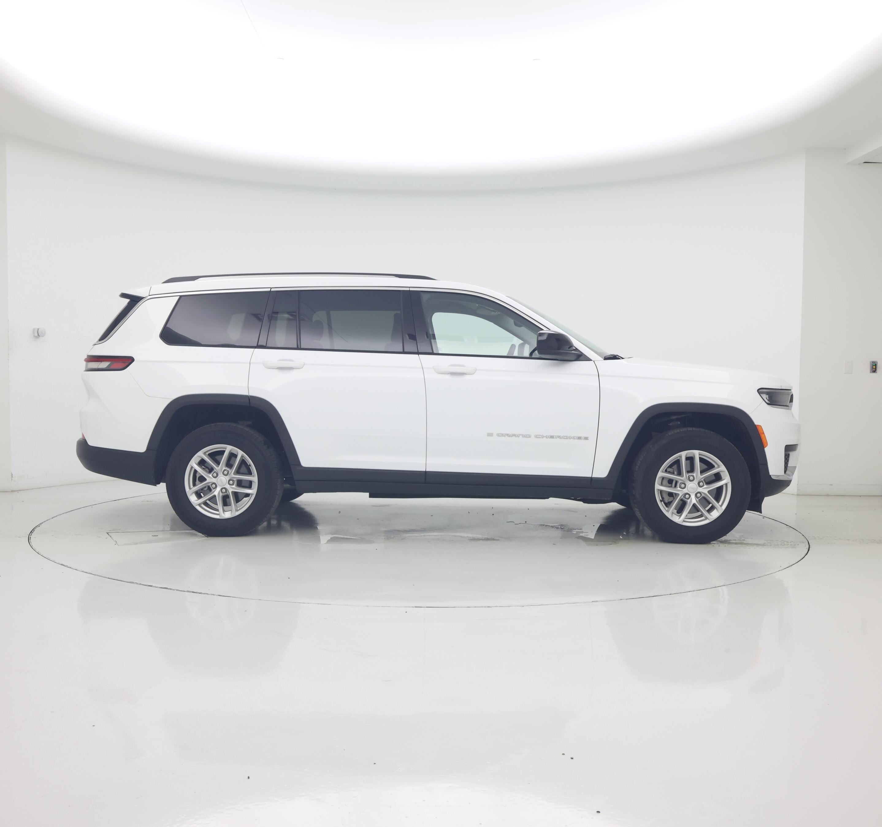 Thumbnail: 2023 Jeep Grand Cherokee L - 7