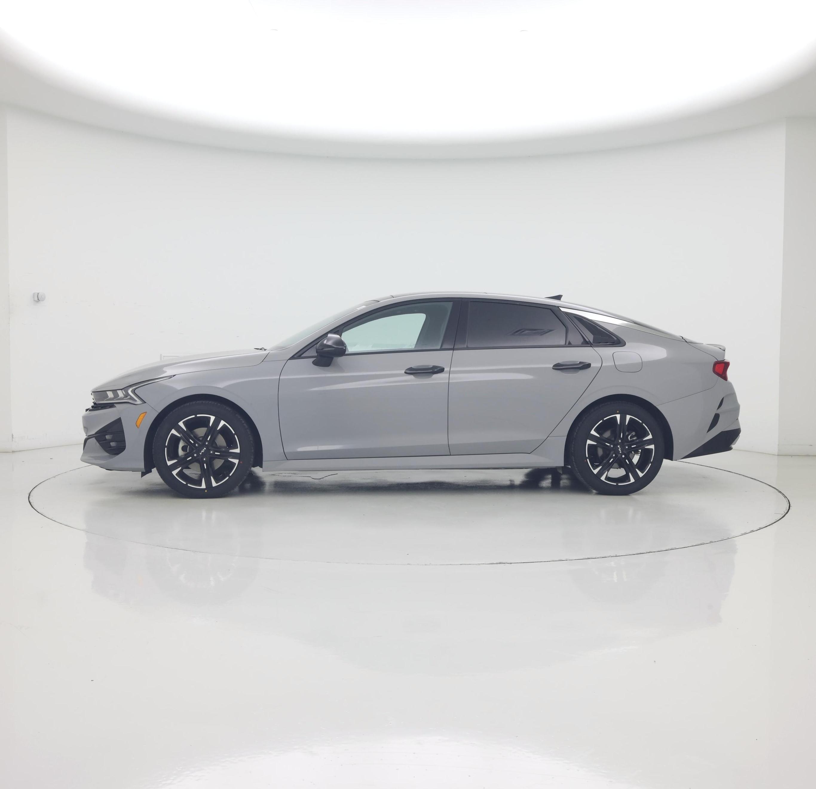 Thumbnail: 2023 Kia K5 - 3
