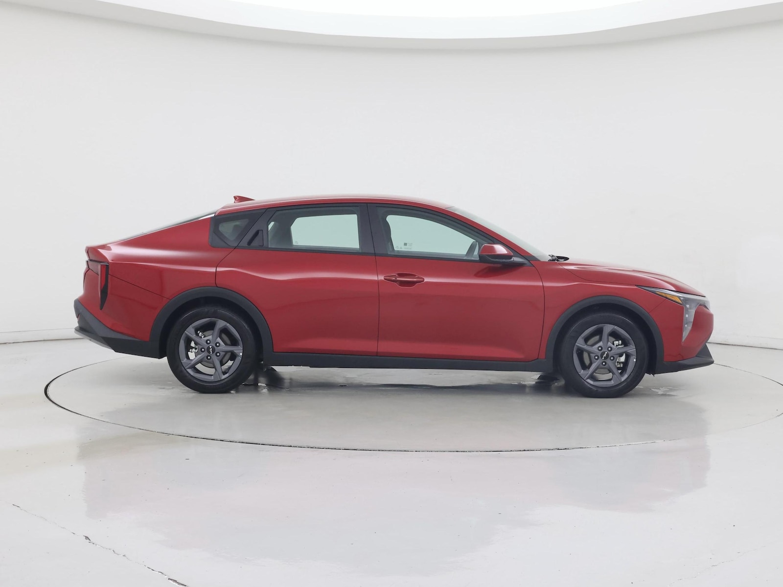 2025 Kia K4 LXS - Photo 8
