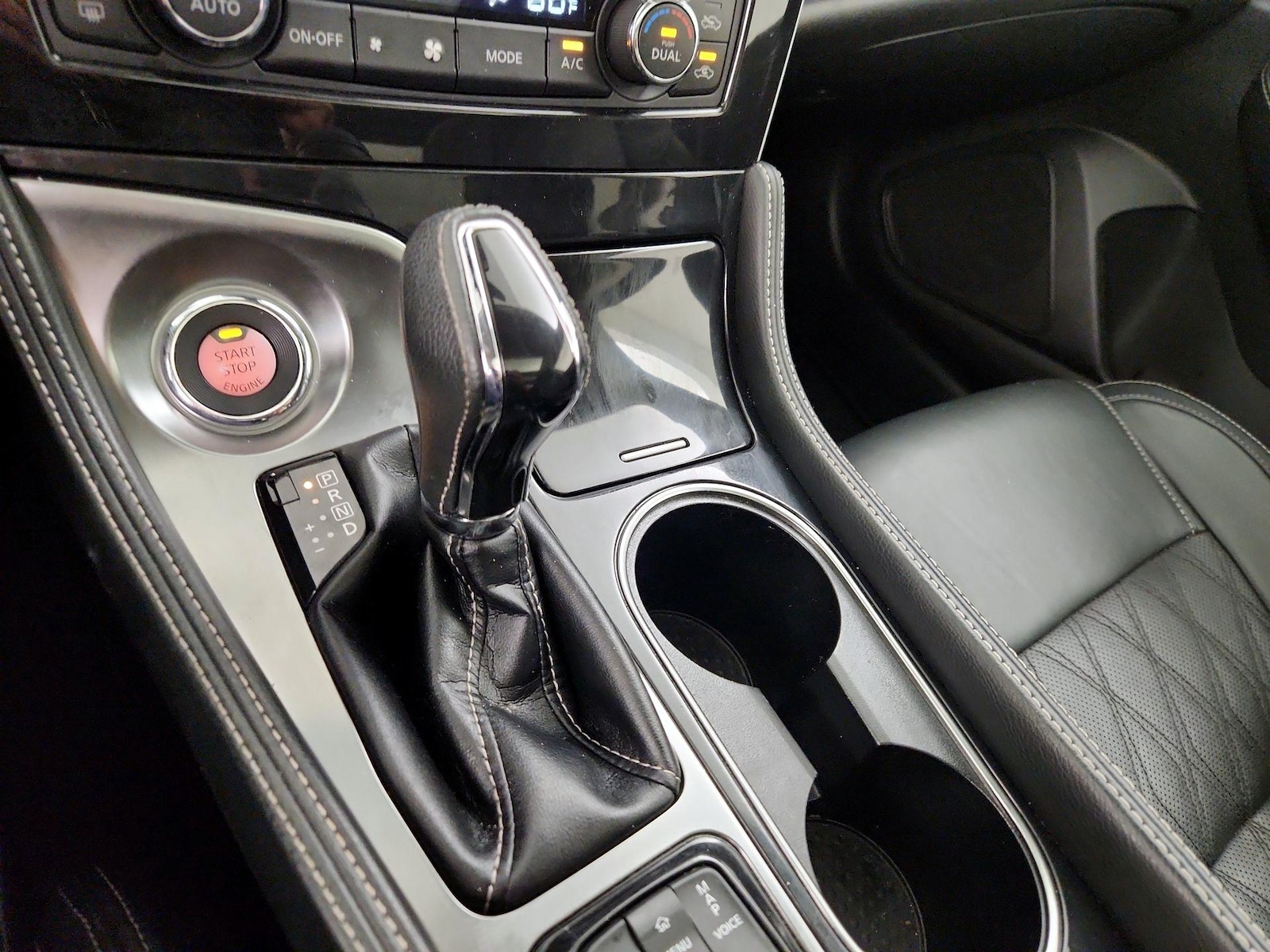 2023 Nissan Maxima Platinum - Photo 19
