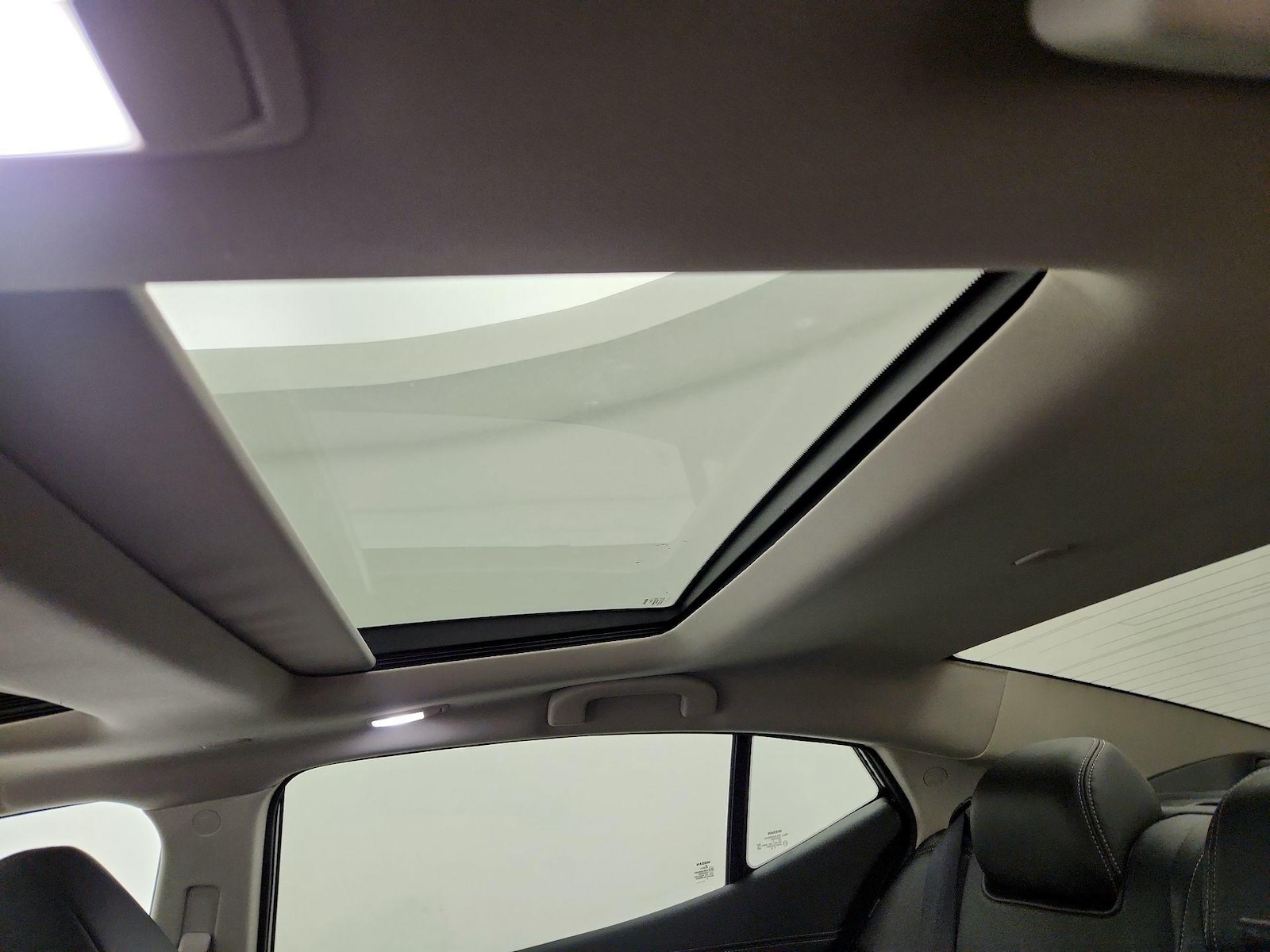 2023 Nissan Maxima Platinum - Photo 25