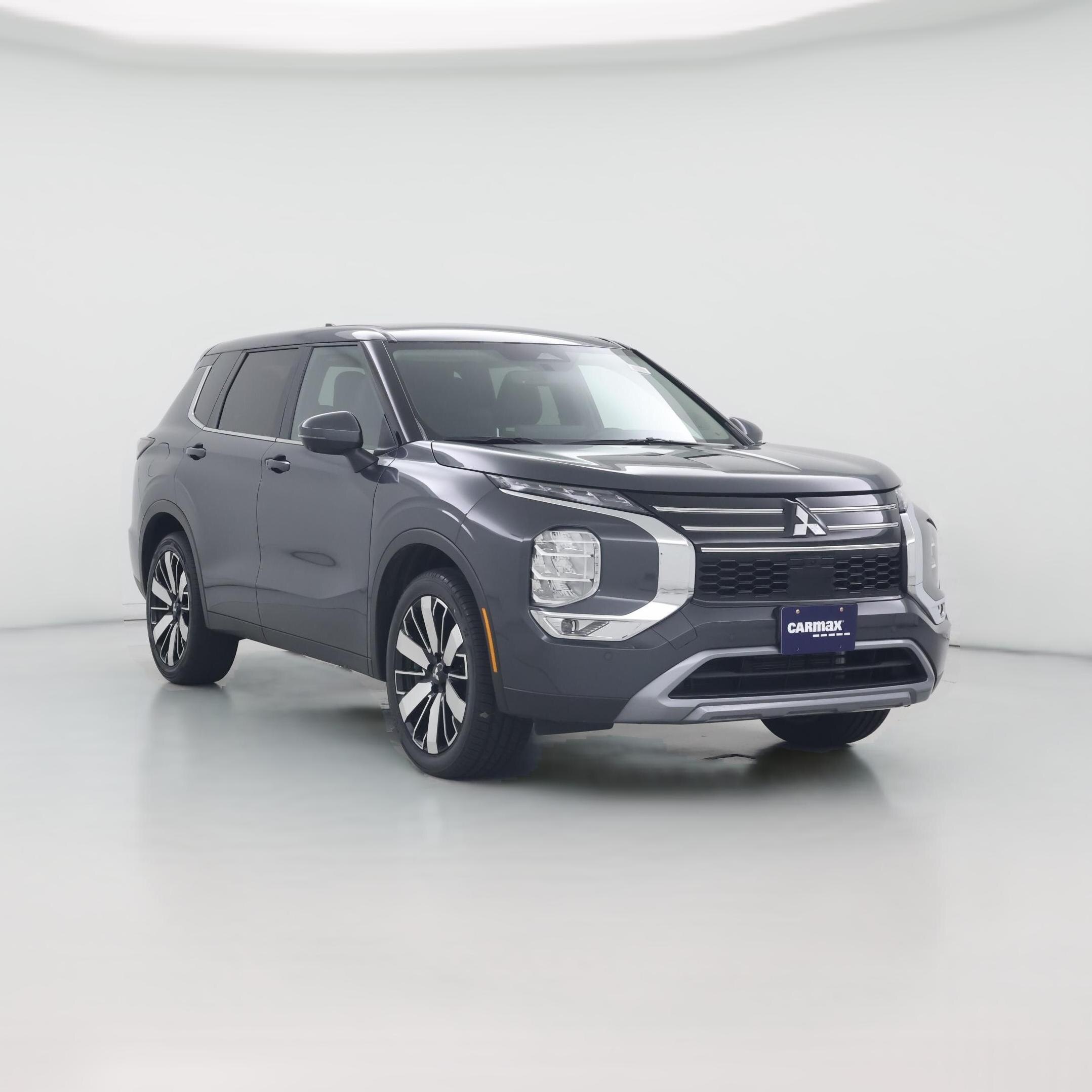 Thumbnail: 2025 Mitsubishi Outlander - 1