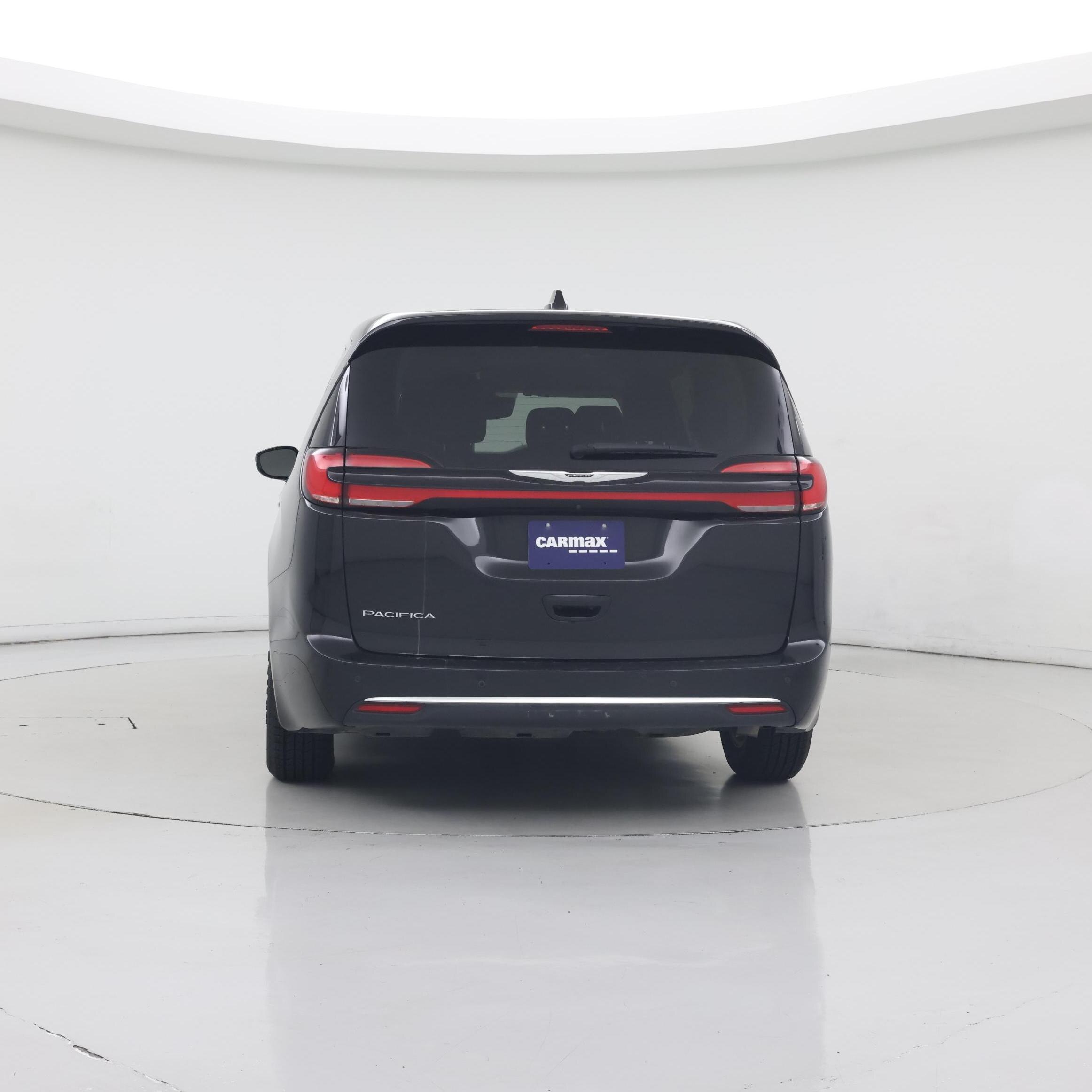 Thumbnail: 2024 Chrysler Pacifica - 6