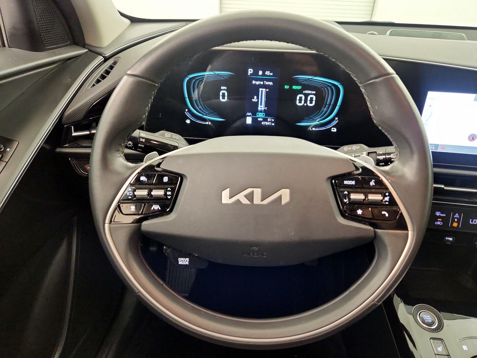 2023 Kia Niro EX - Photo 11