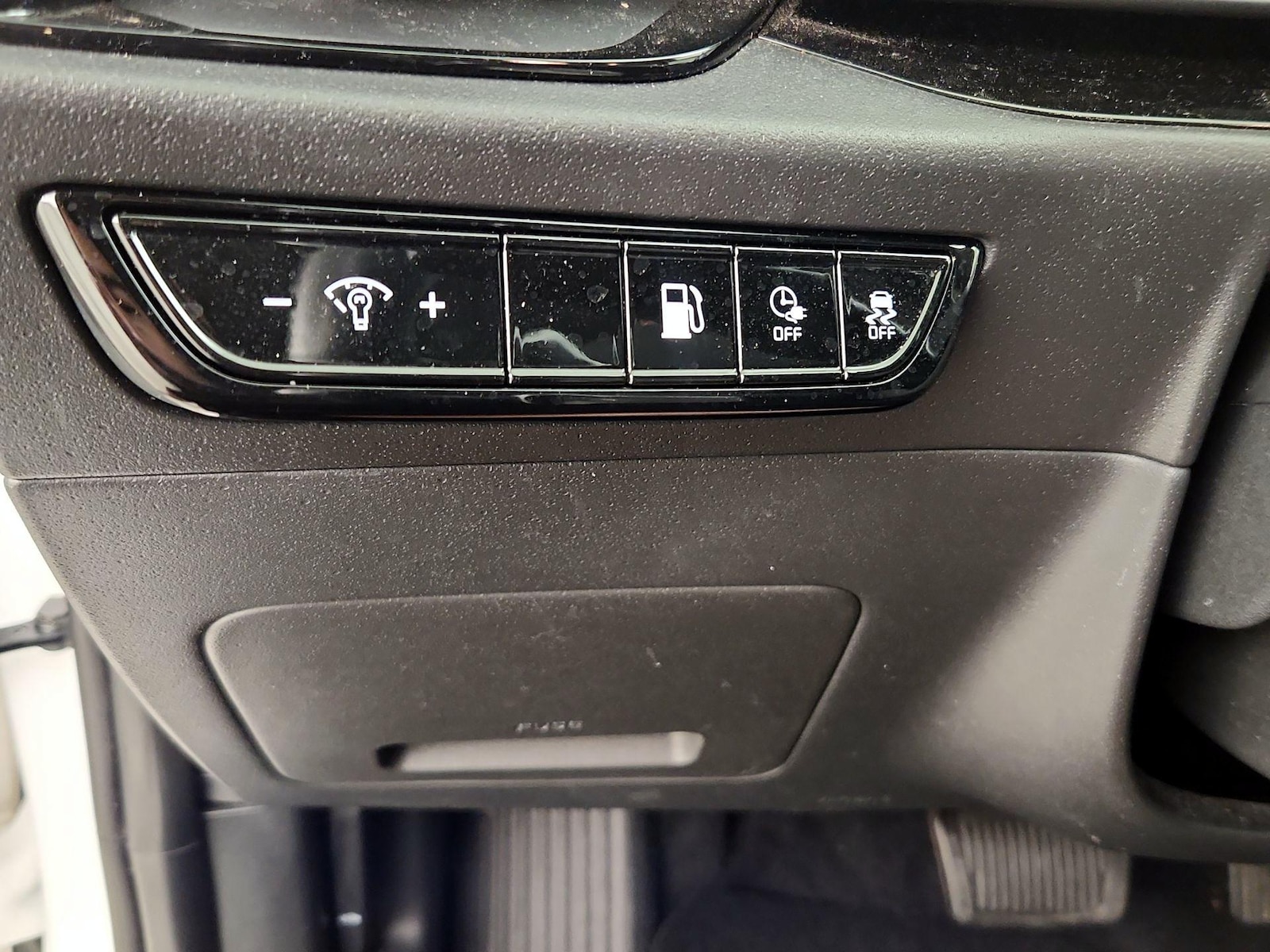 2023 Kia Niro EX - Photo 14