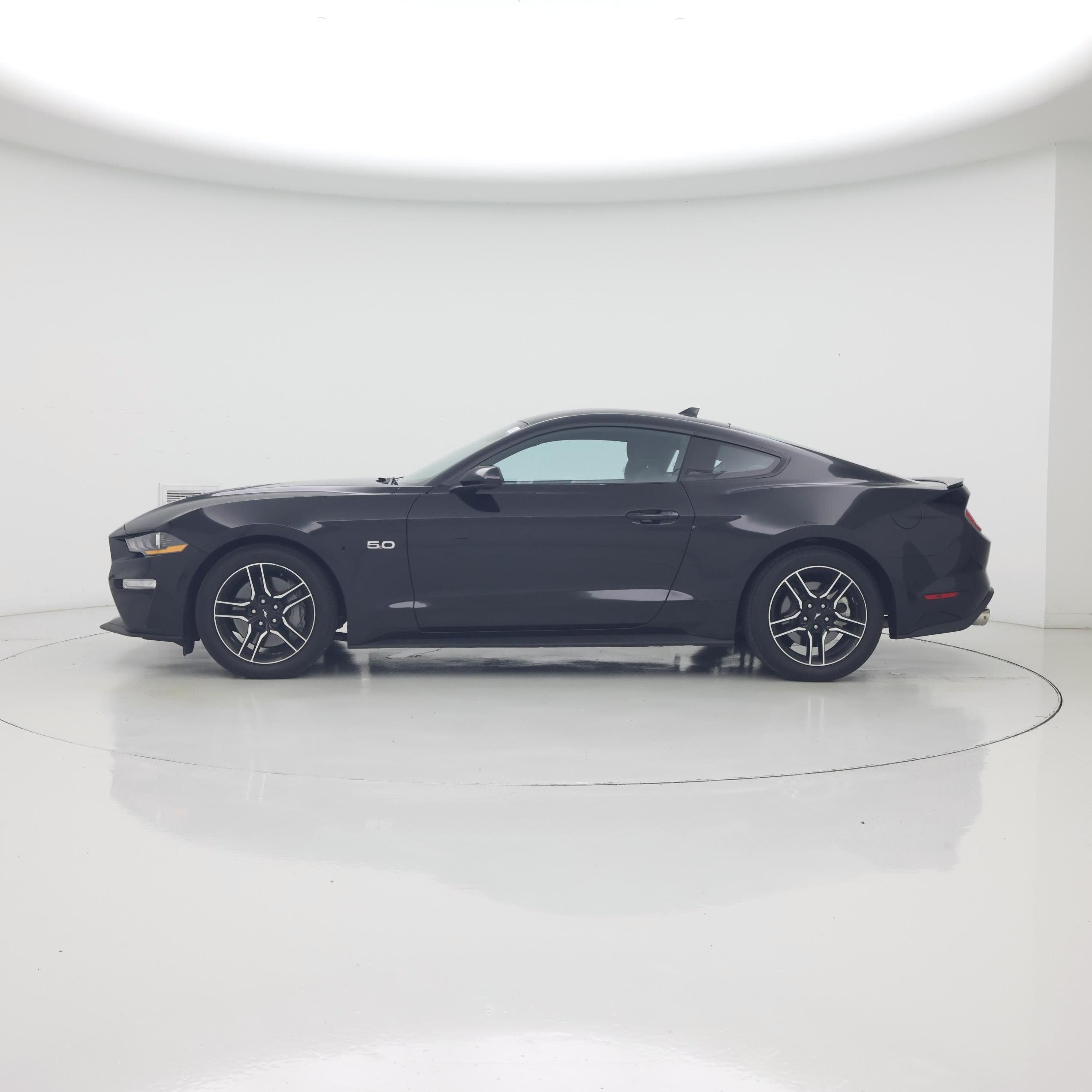 Thumbnail: 2023 Ford Mustang - 3