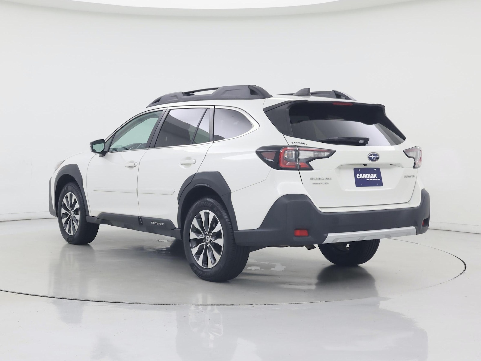 2023 Subaru Outback Limited - Photo 3