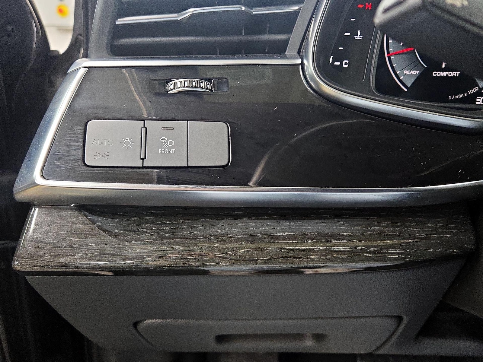 2021 Audi Q7 Premium - Photo 14