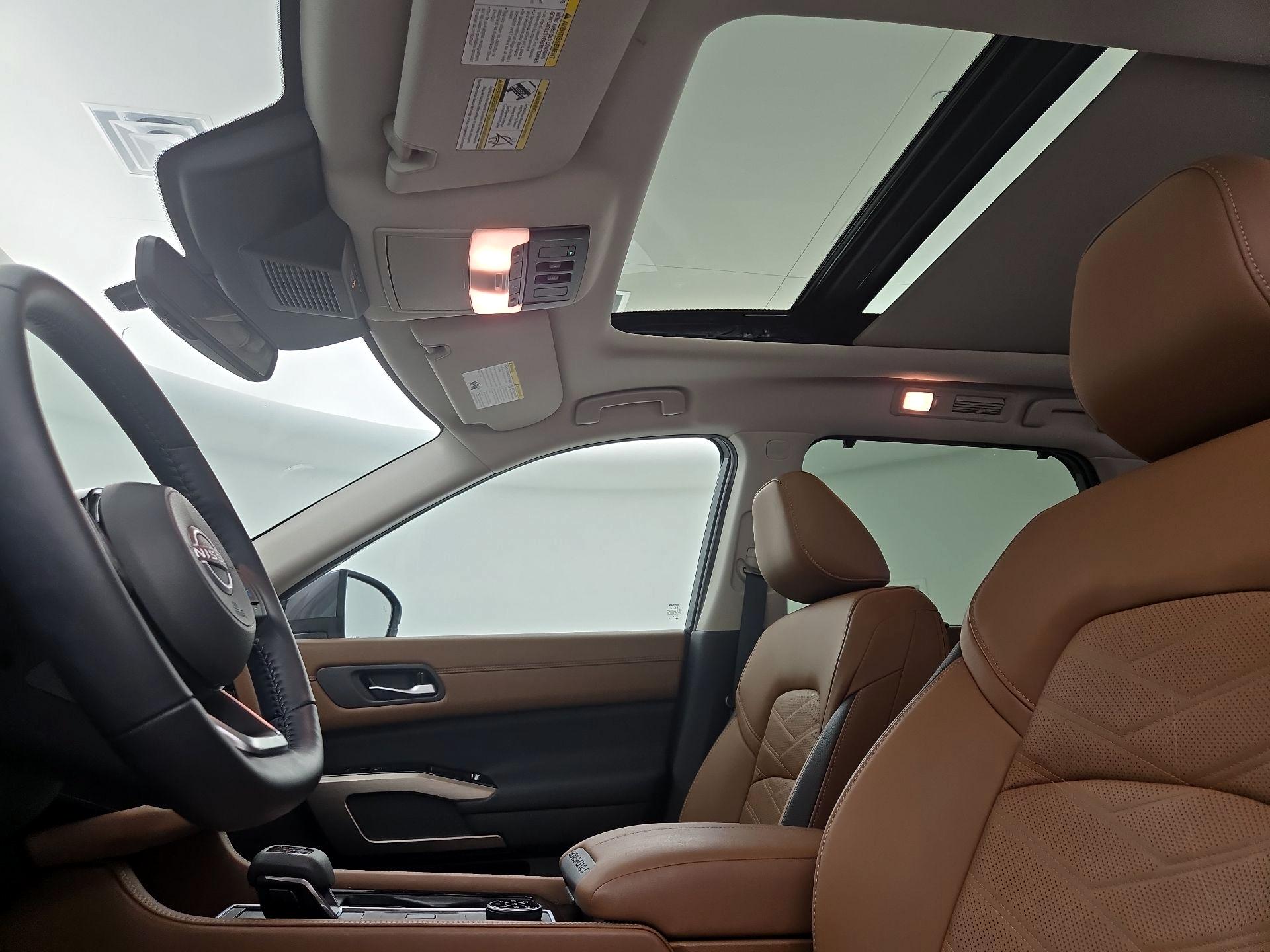 Thumbnail: 2025 Nissan Pathfinder - 20