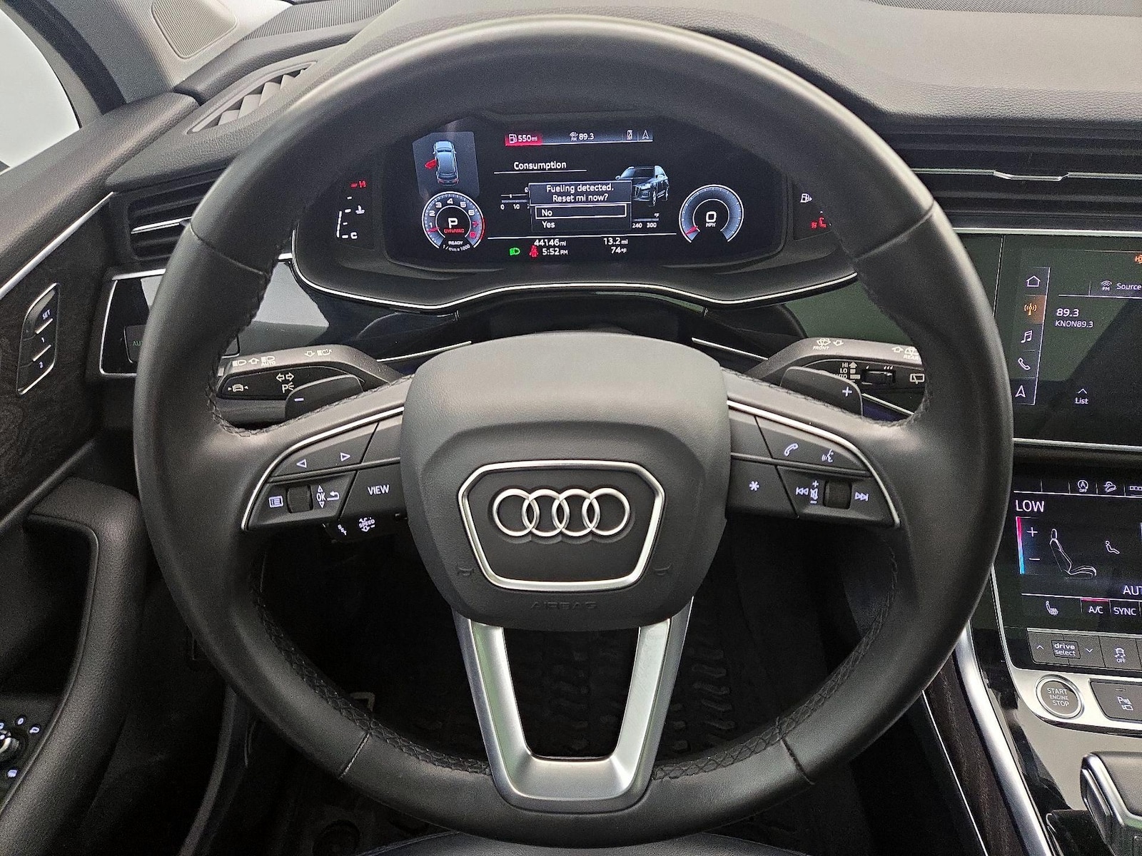 2022 Audi Q7 Premium Plus - Photo 11