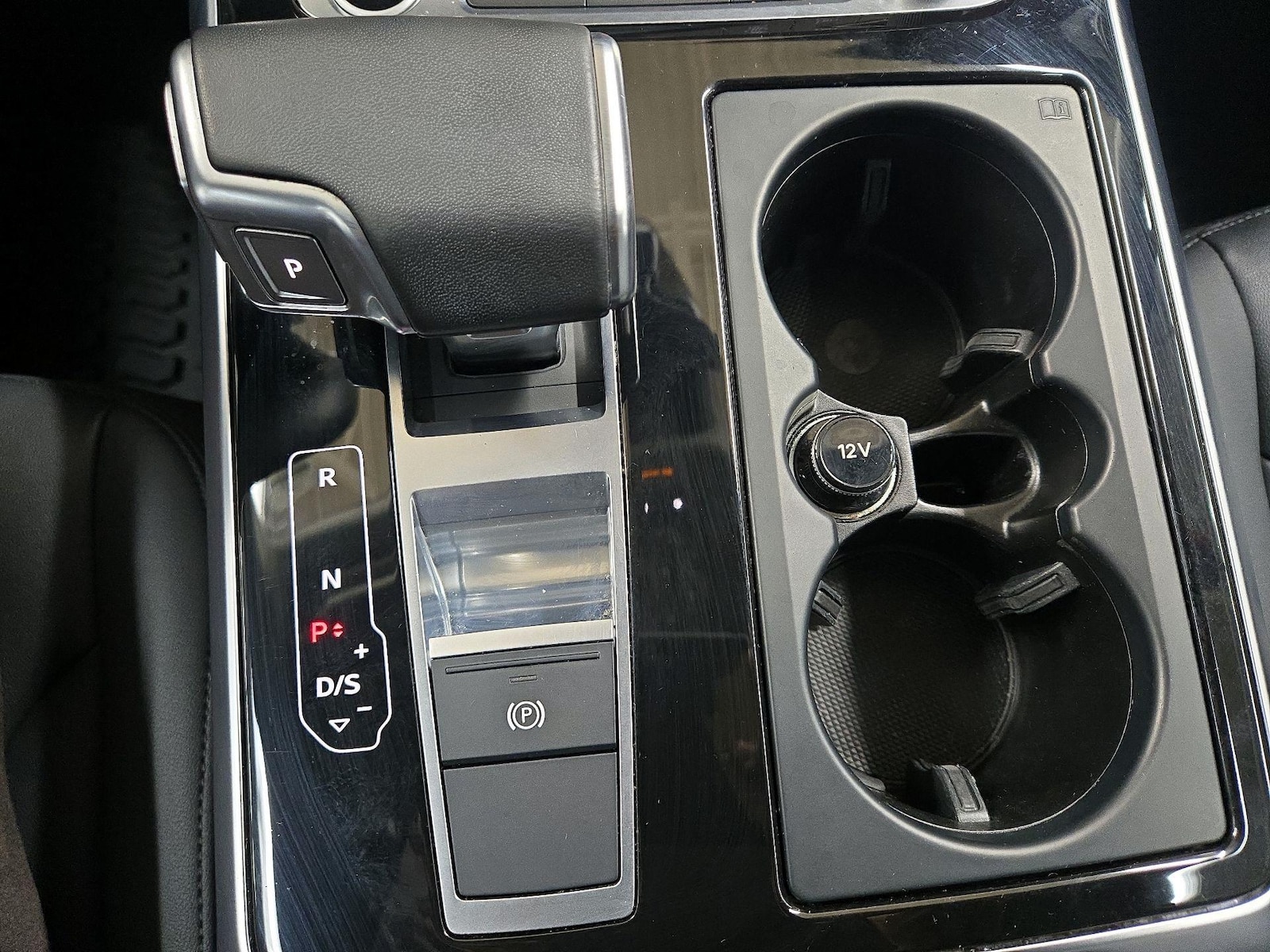 2022 Audi Q7 Premium Plus - Photo 18