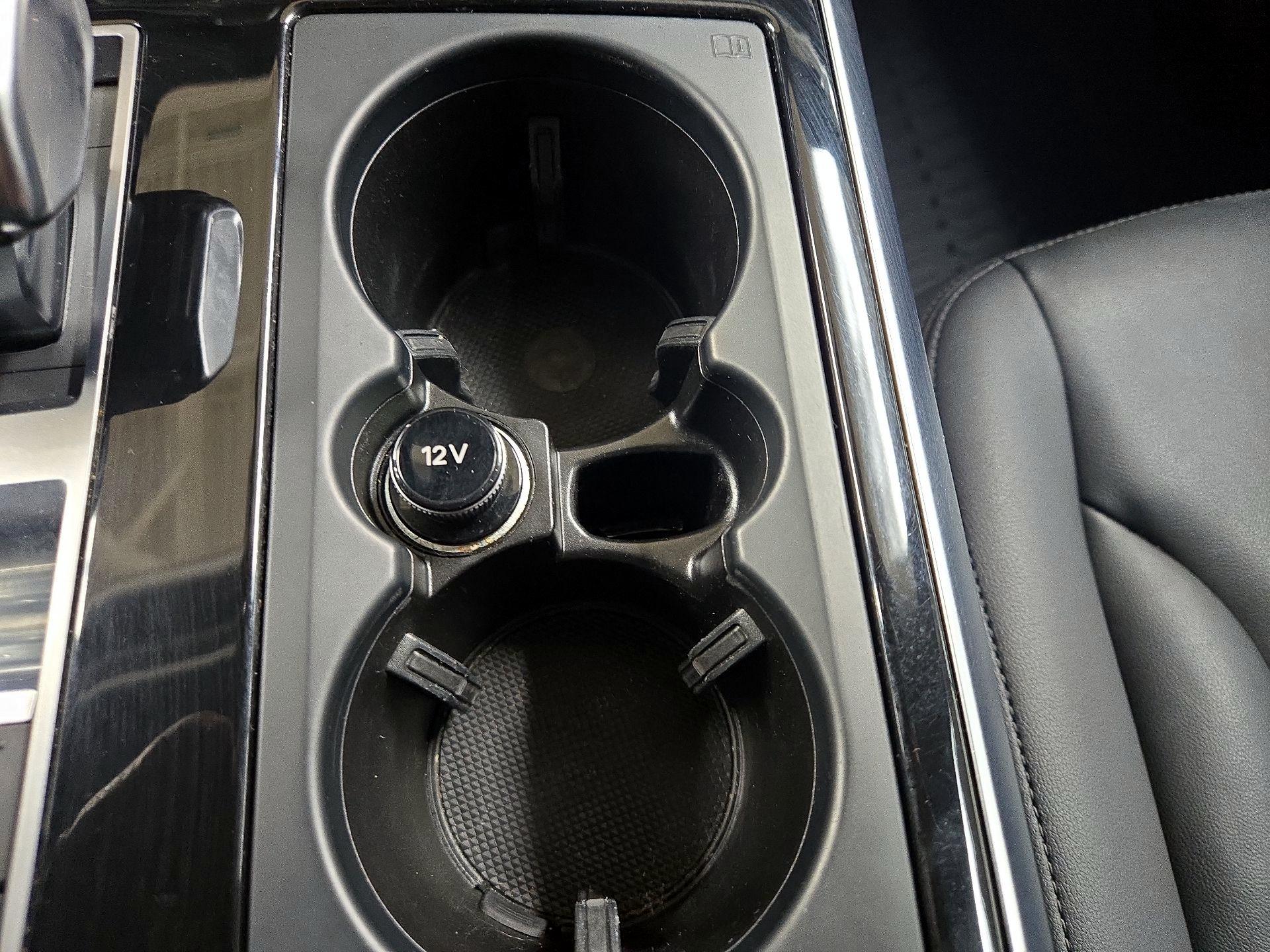 Thumbnail: 2022 Audi Q7 - 18