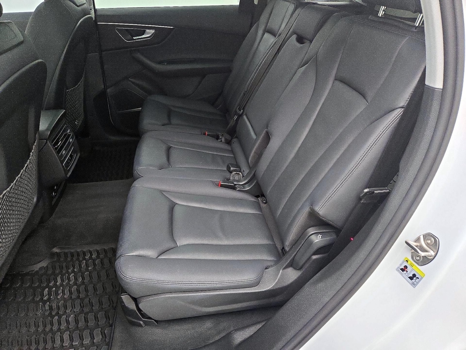 2022 Audi Q7 Premium Plus - Photo 21