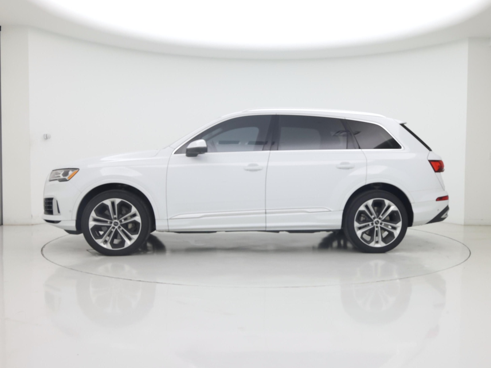 2022 Audi Q7 Premium Plus - Photo 4