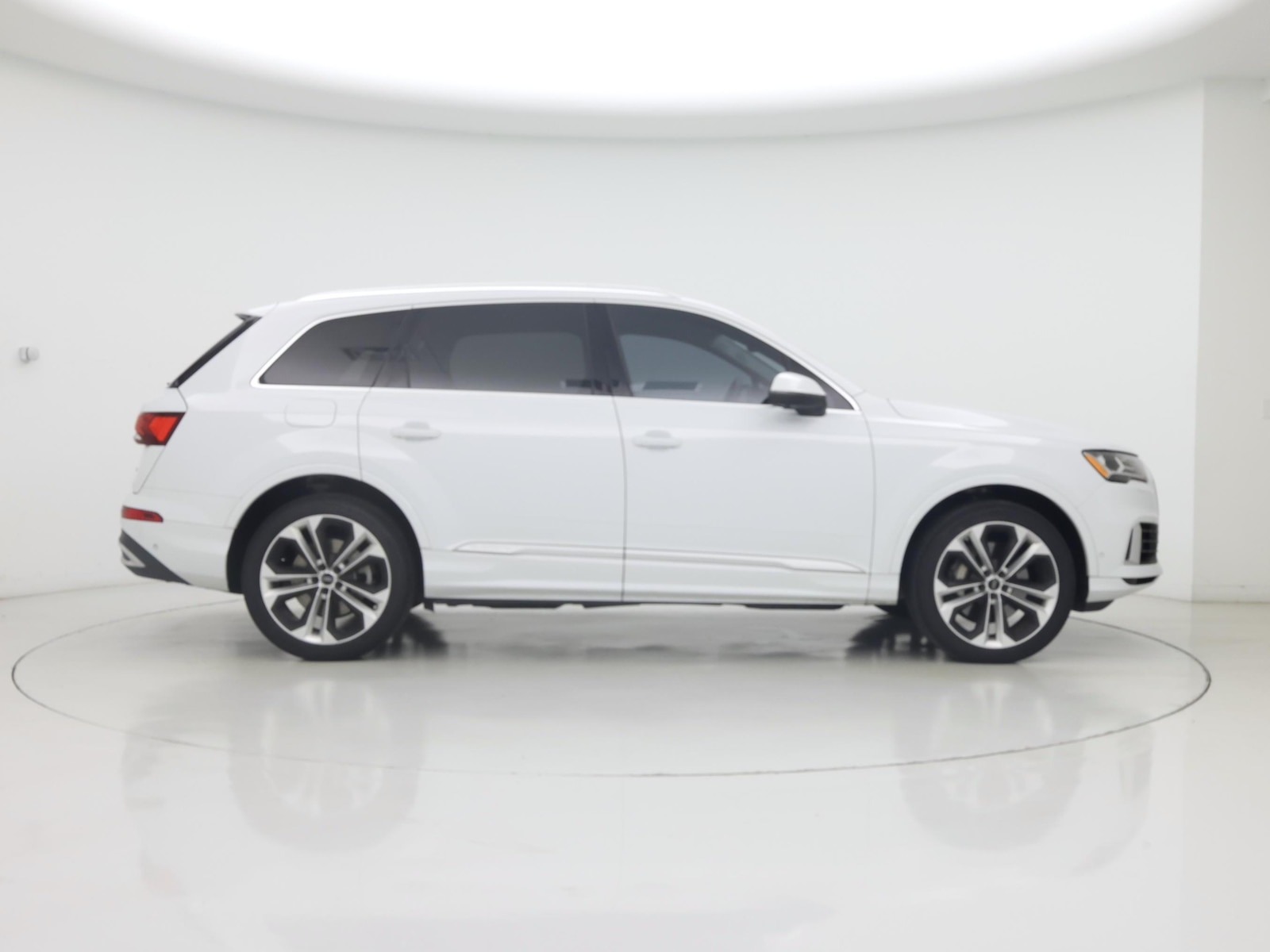 2022 Audi Q7 Premium Plus - Photo 8