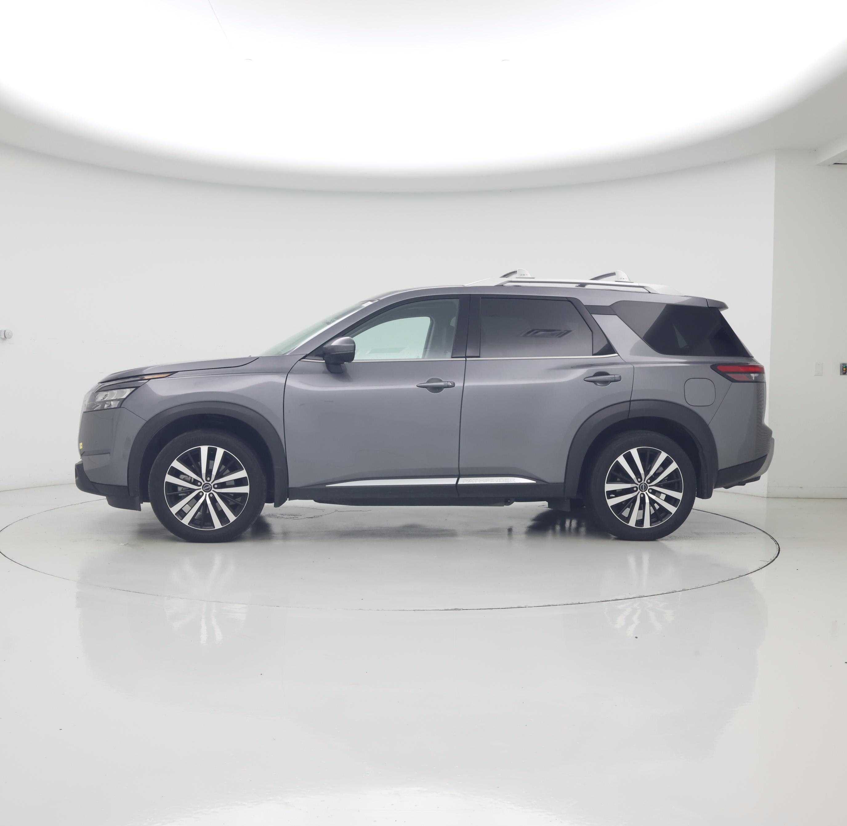 Thumbnail: 2025 Nissan Pathfinder - 3
