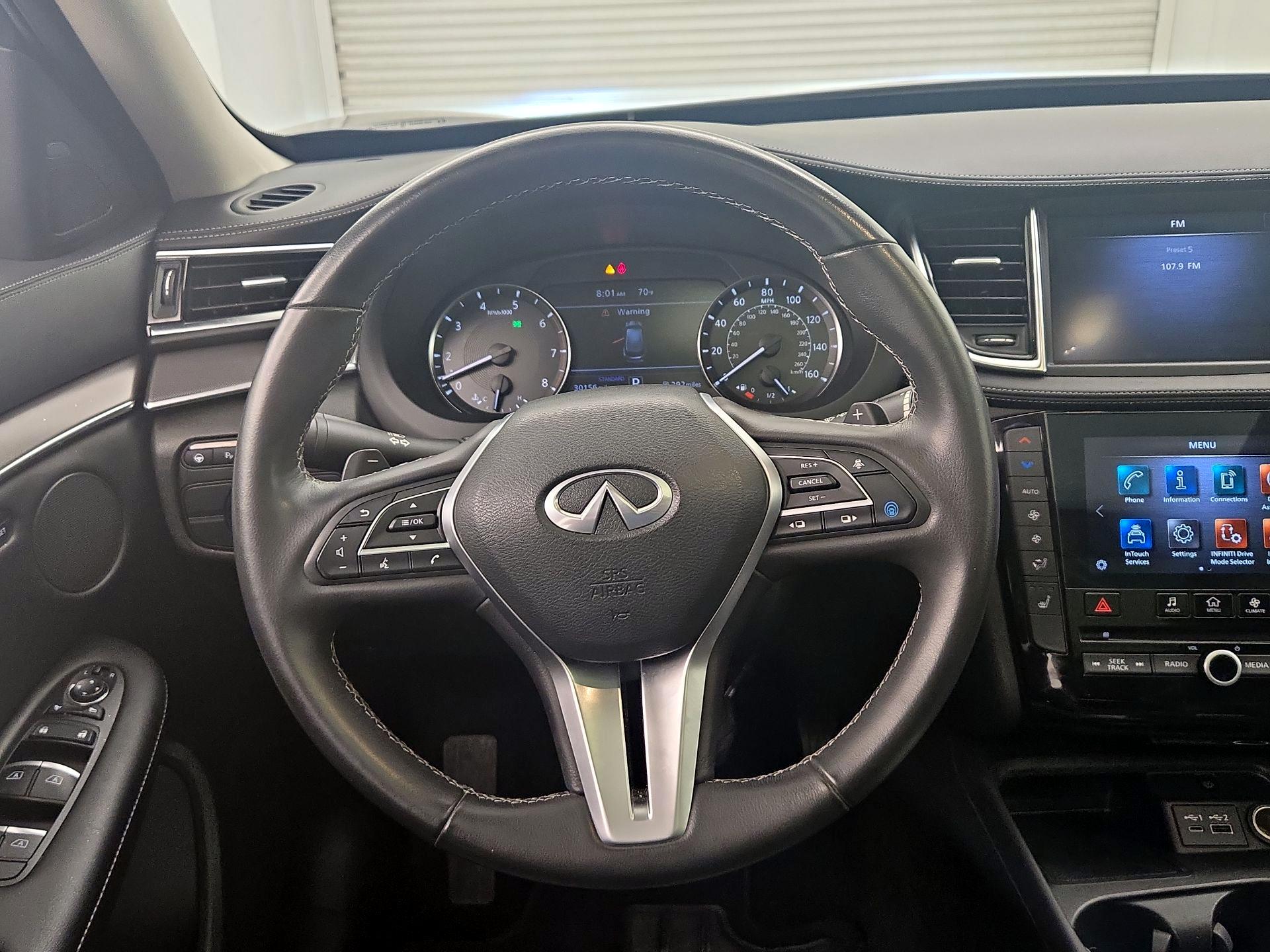 Thumbnail: 2023 INFINITI QX50 - 10
