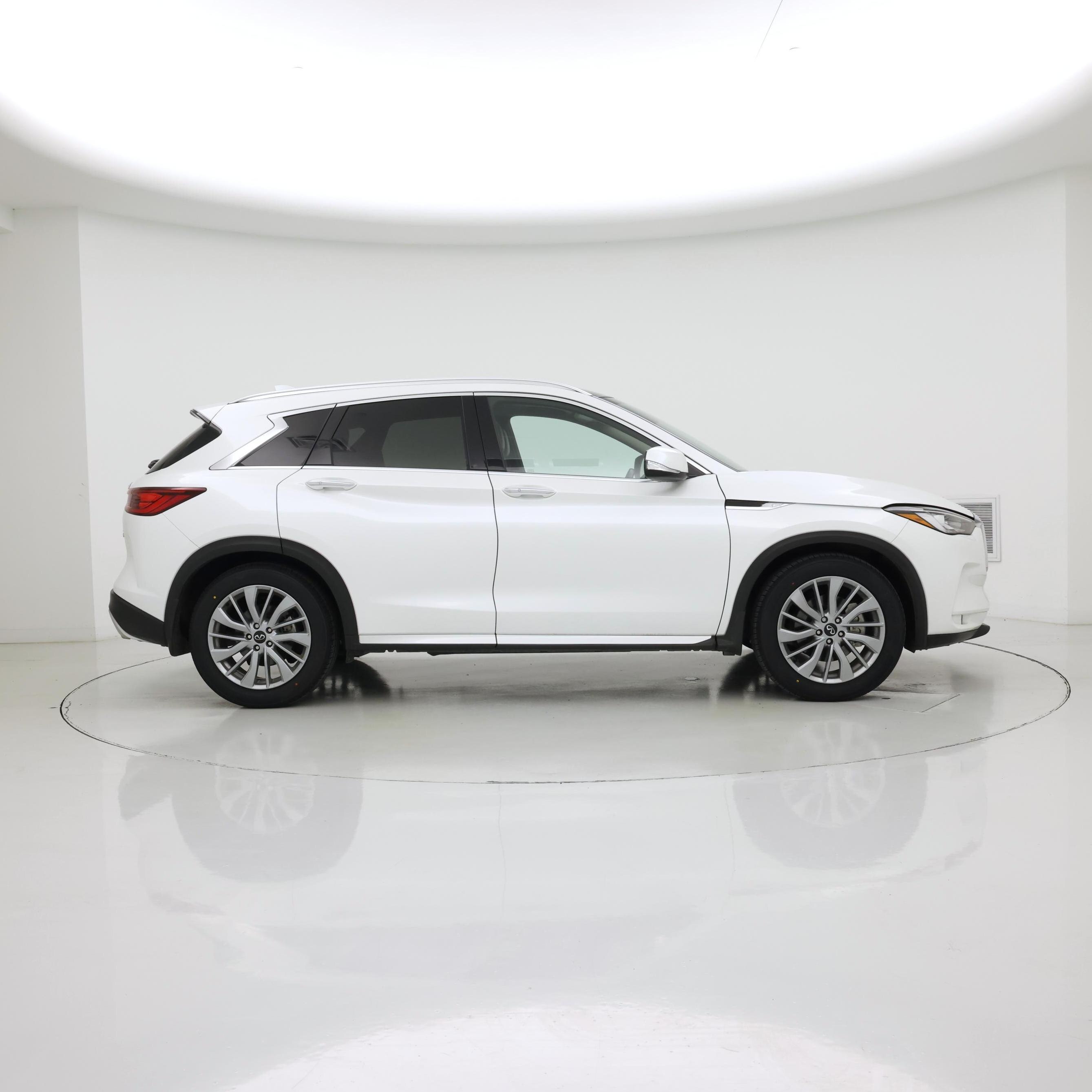 Thumbnail: 2023 INFINITI QX50 - 7