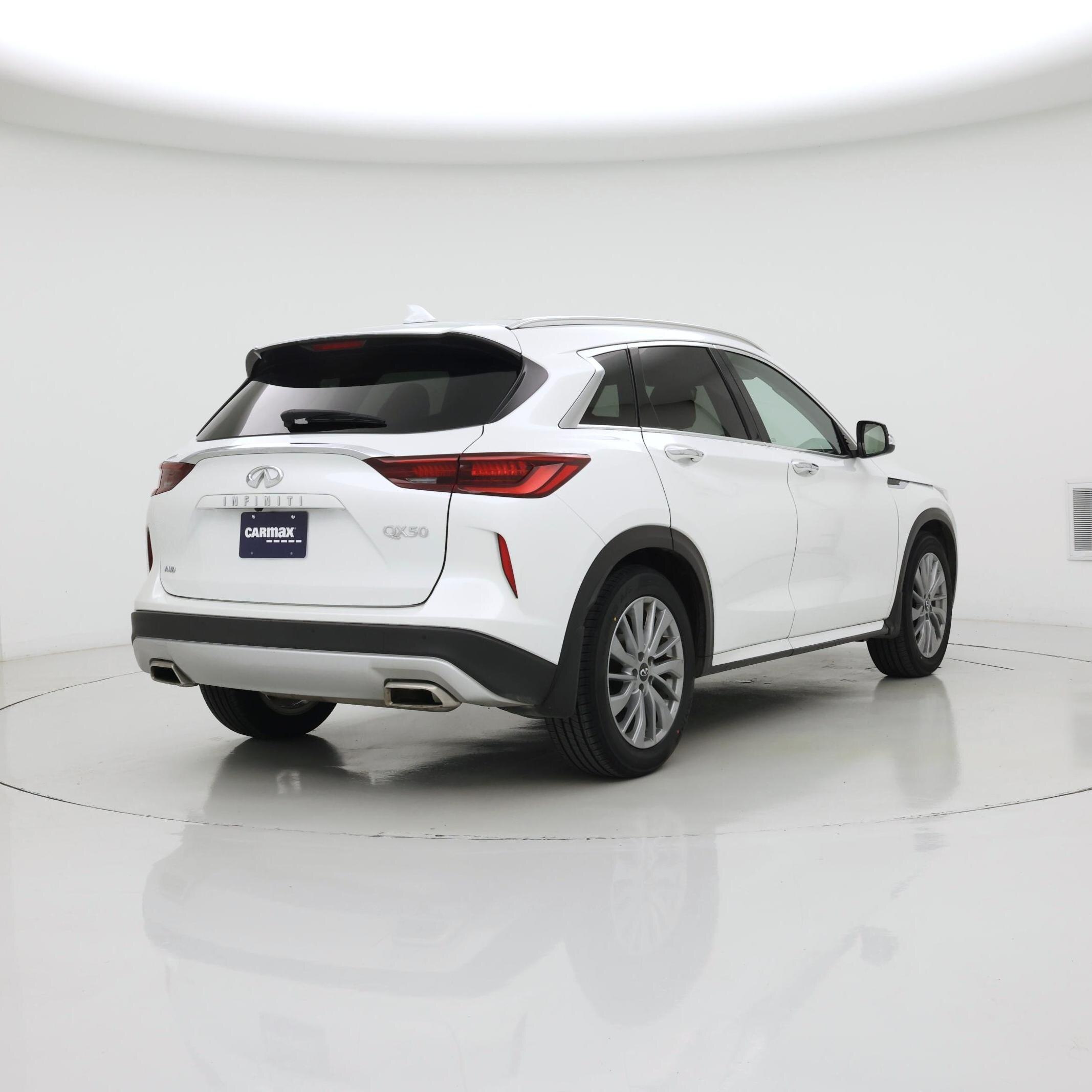 Thumbnail: 2023 INFINITI QX50 - 8