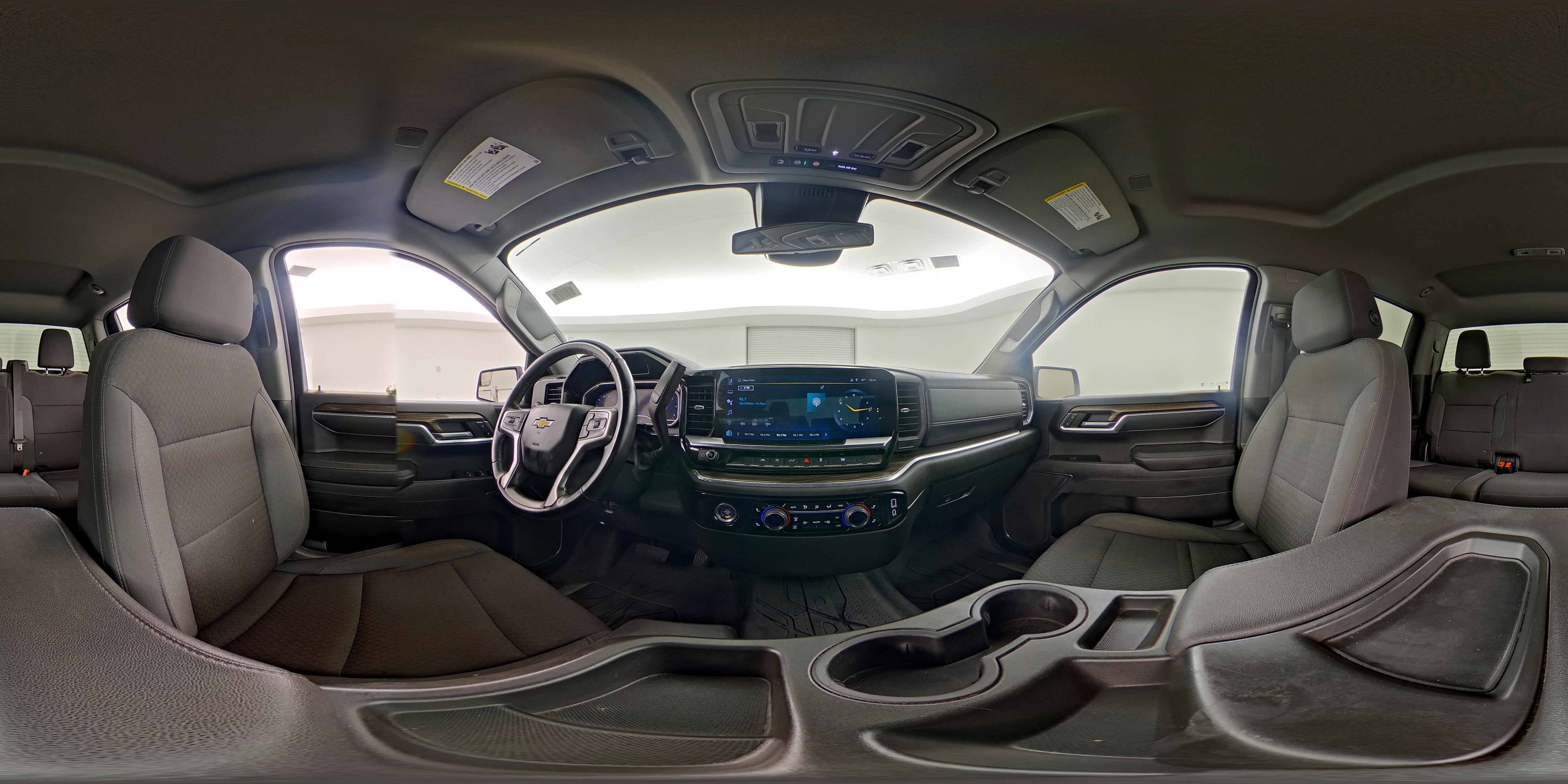 2023 Chevrolet Silverado 1500 LT - Photo 24