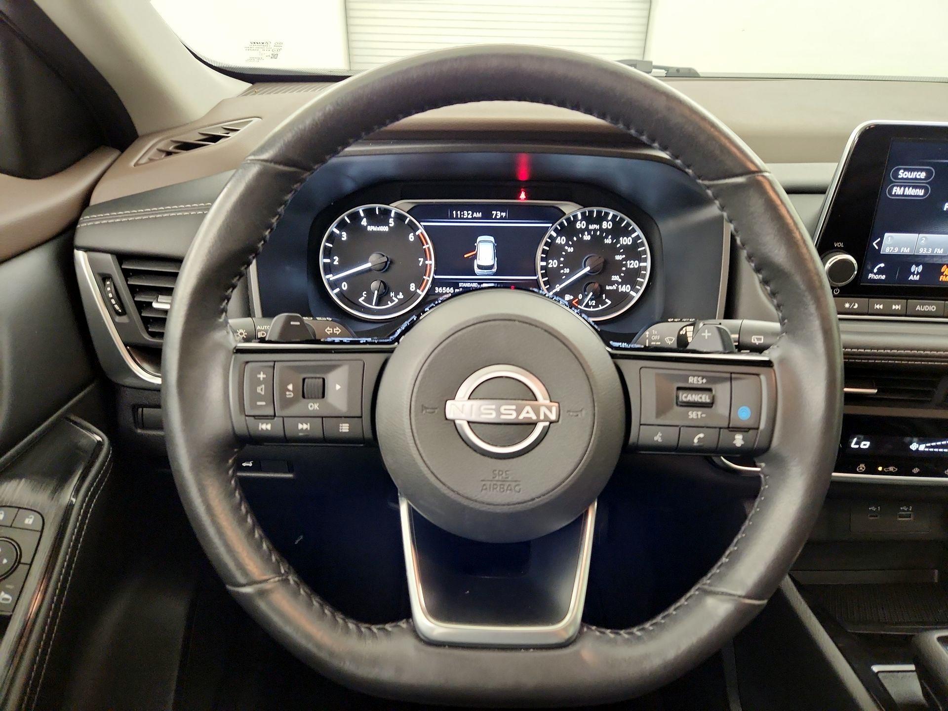 Thumbnail: 2023 Nissan Rogue - 10